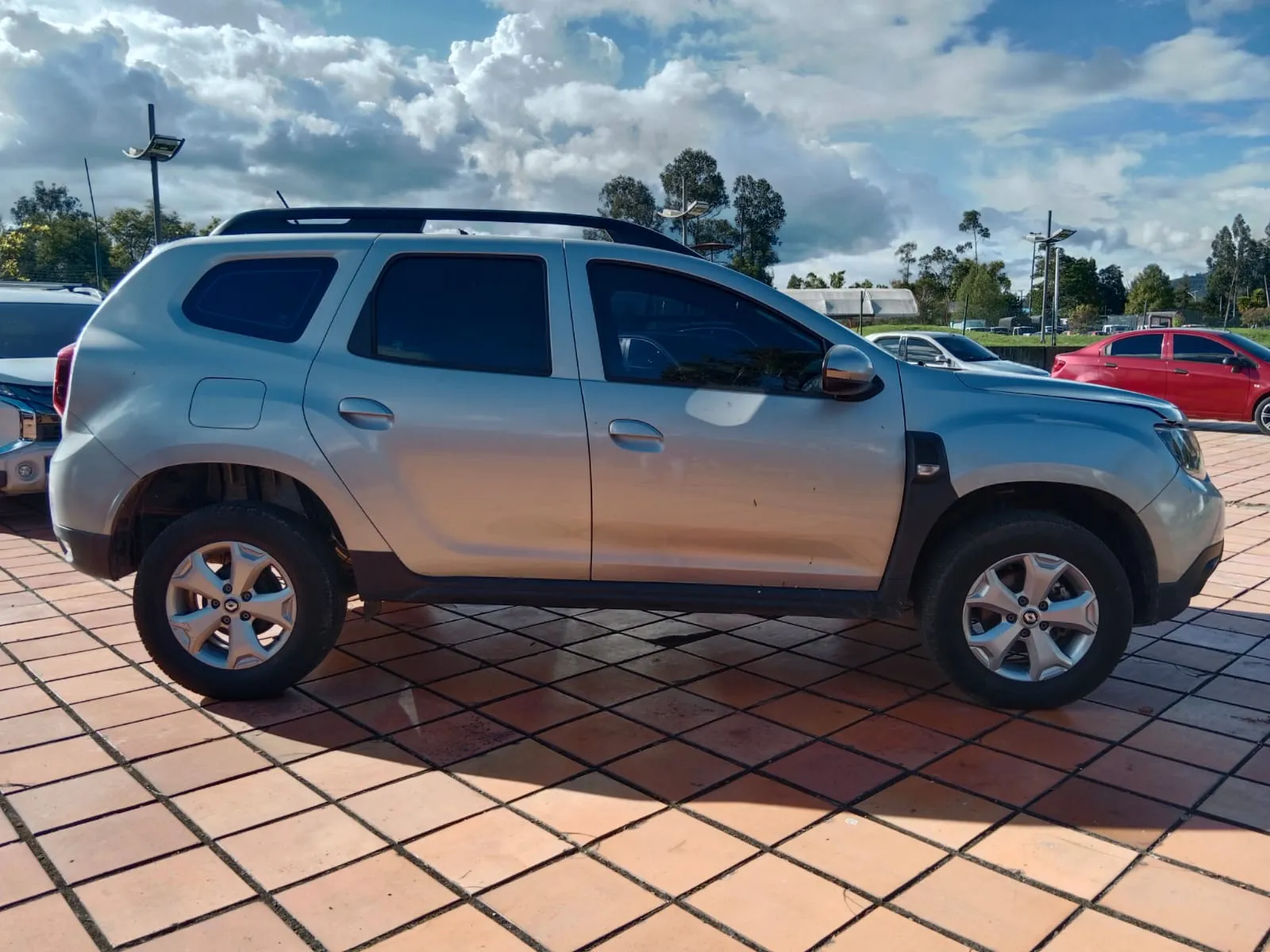 RENAULT DUSTER [2] ZEN + 2022