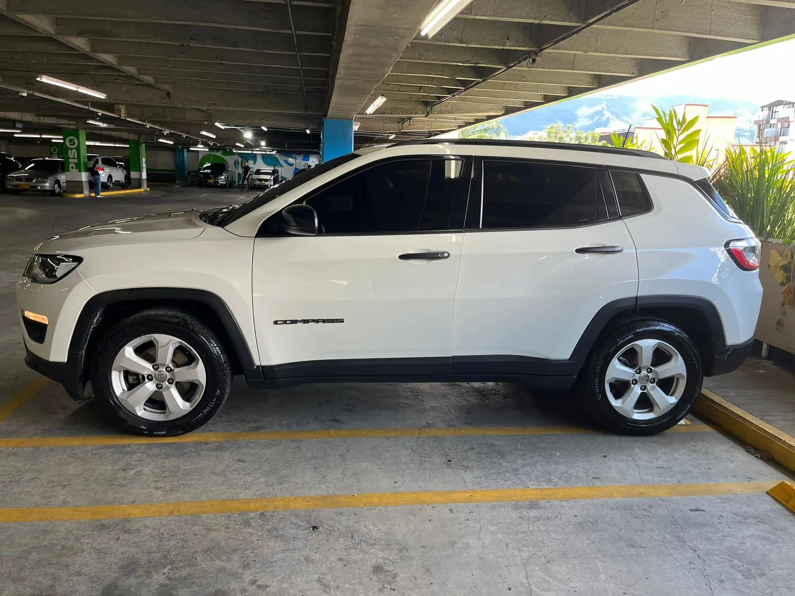 JEEP COMPASS LIMITED 2019