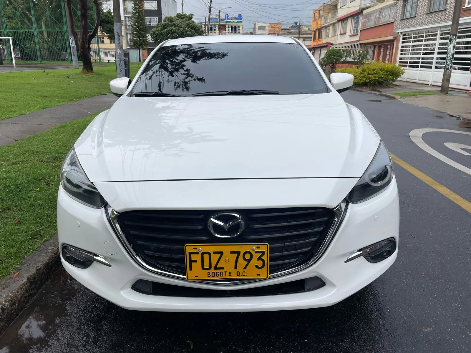 MAZDA 3 2019