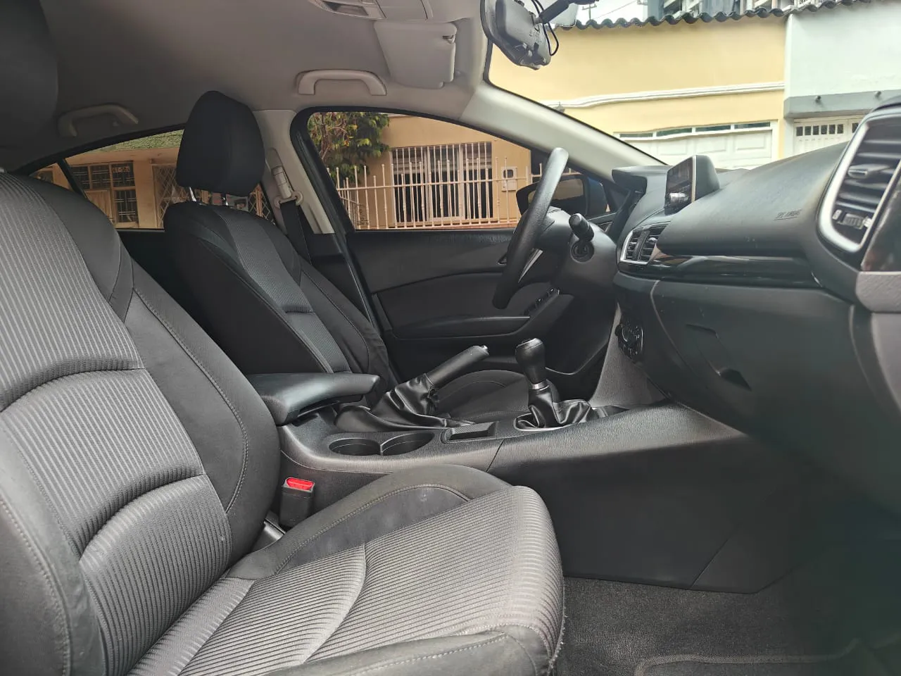 MAZDA 3 [3] SPORT PRIME 2004