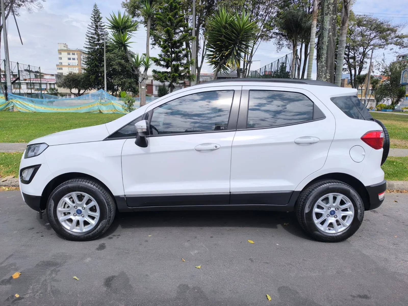 FORD ECOSPORT 2019