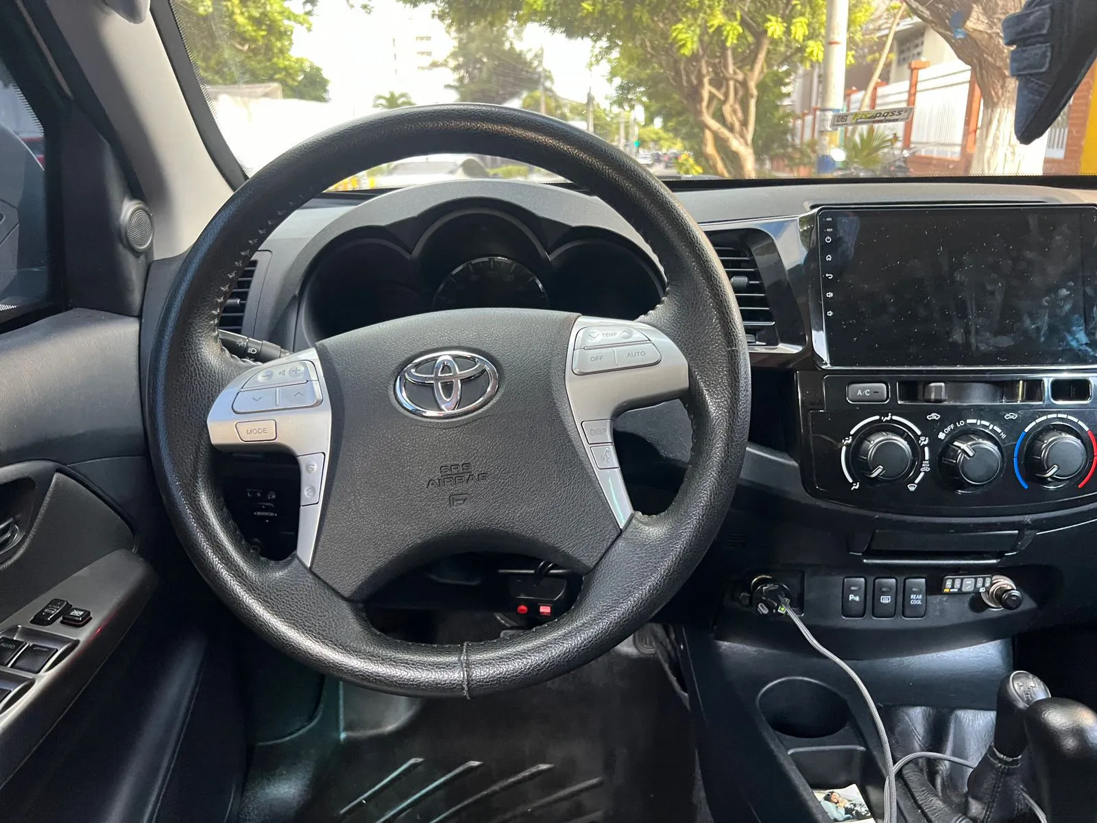 TOYOTA FORTUNER 2015