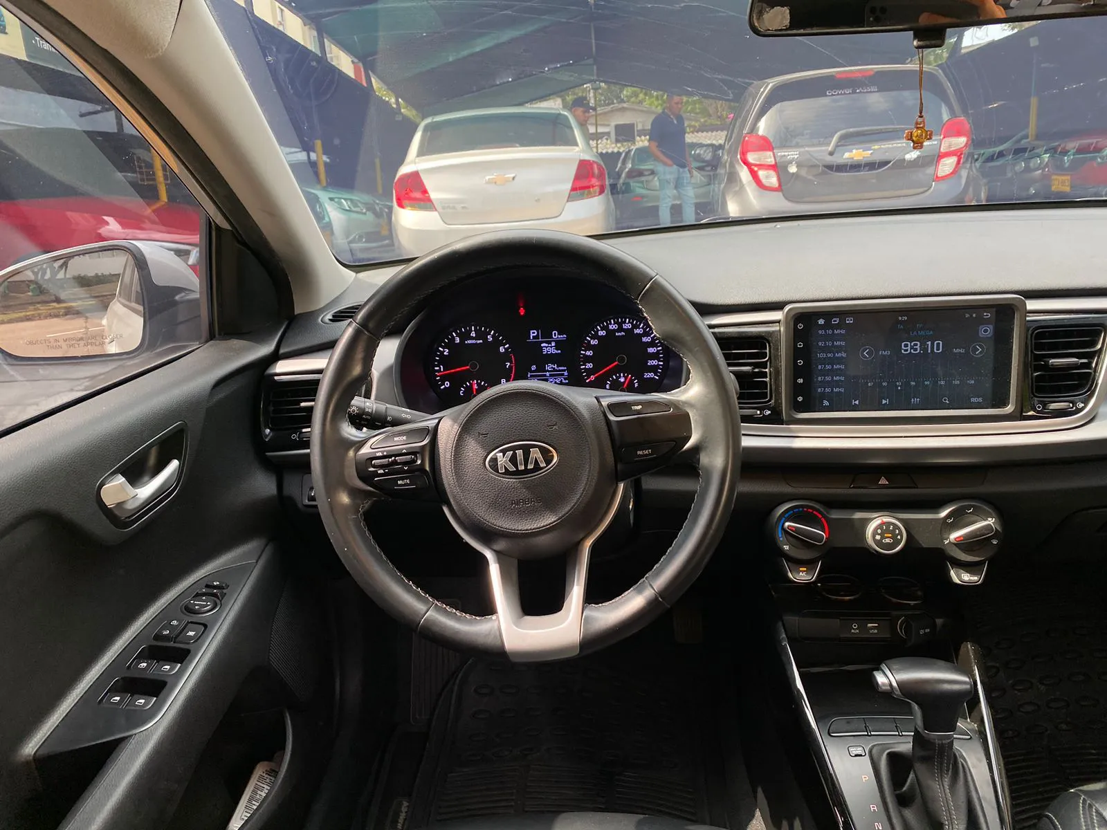 KIA RIO 2020