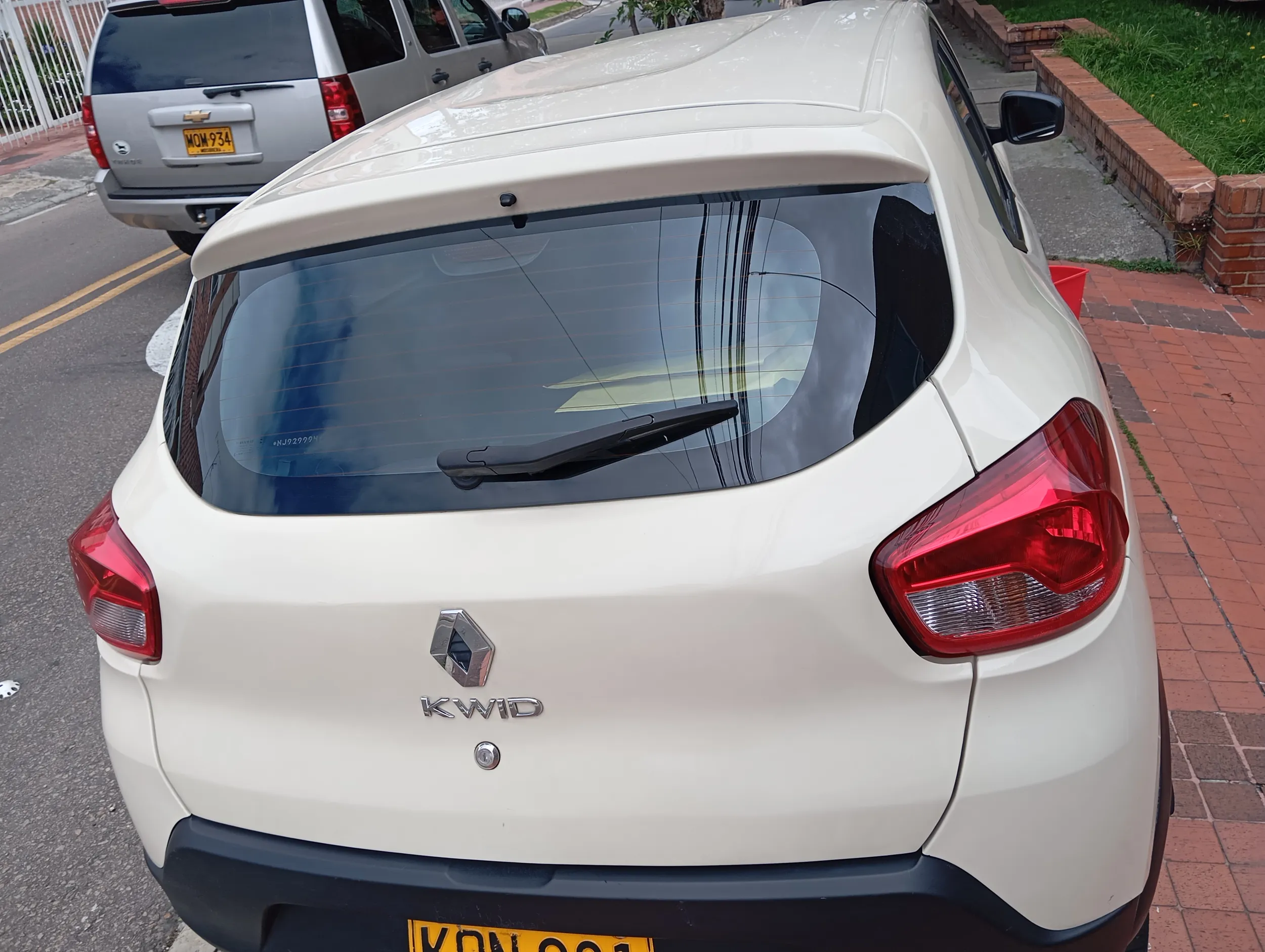 RENAULT KWID 2024