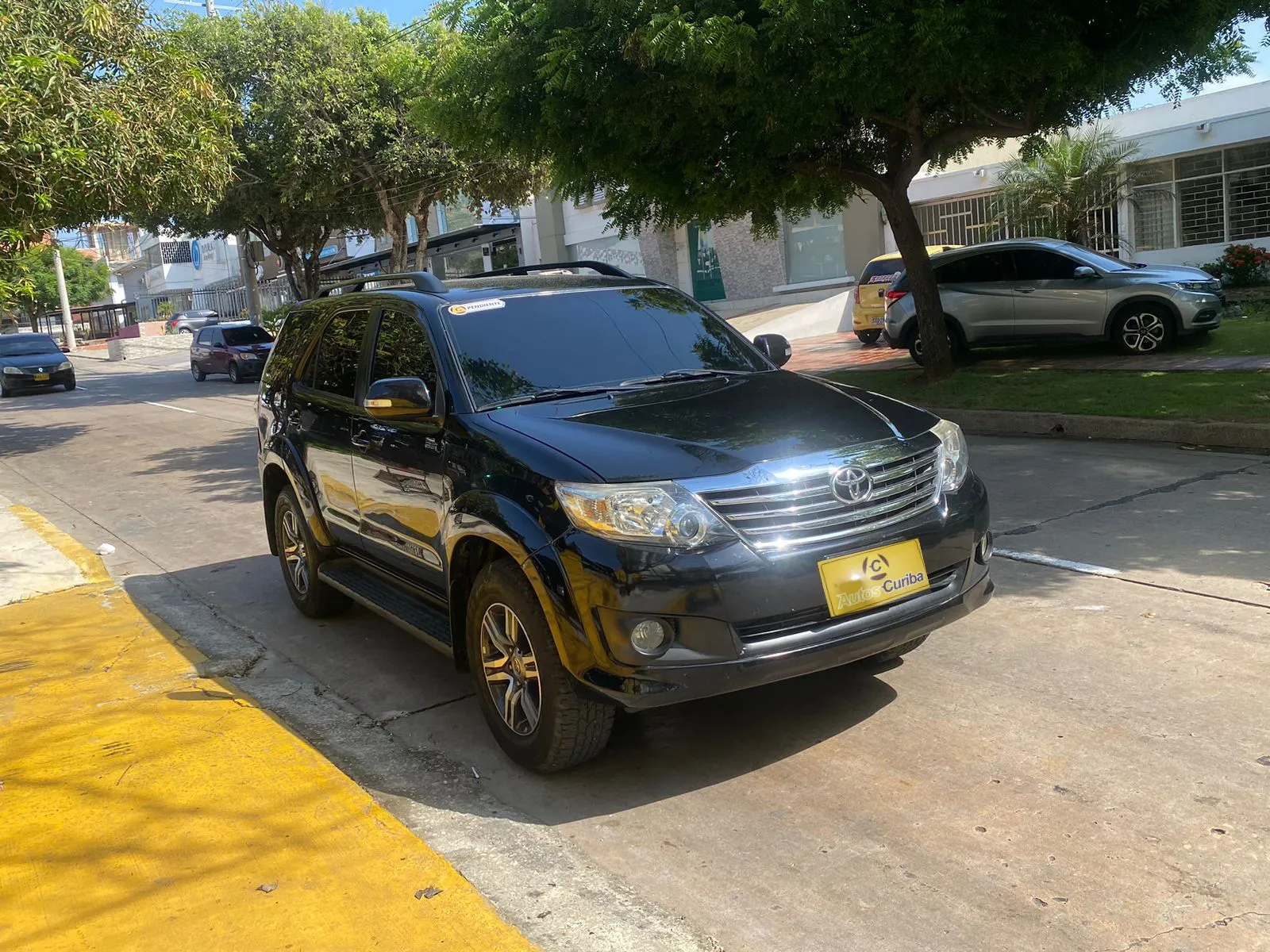 TOYOTA FORTUNER 2013