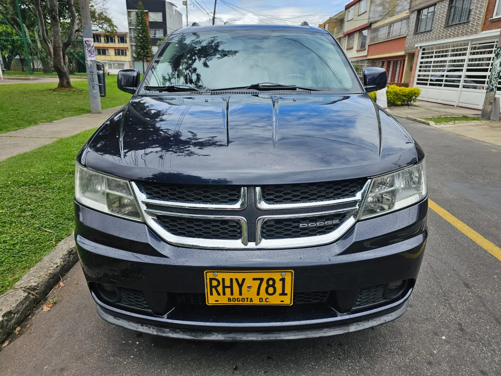 DODGE JOURNEY SE/CREW 2011