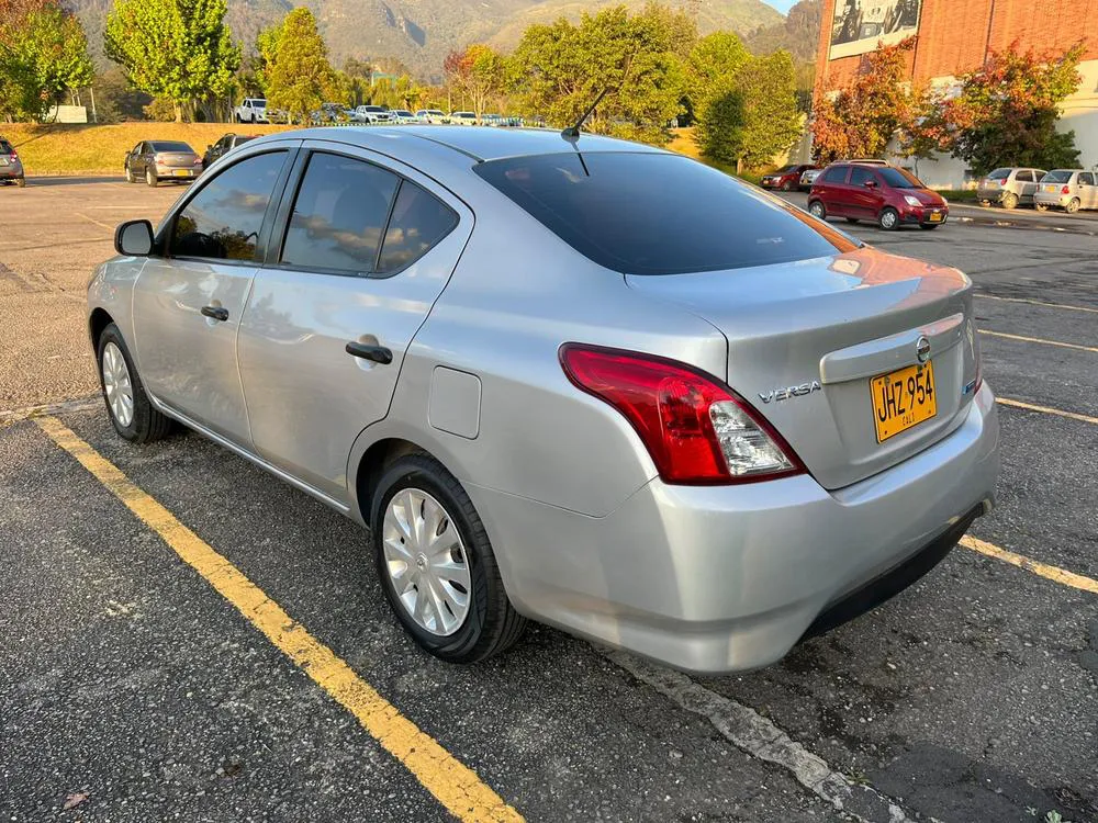 NISSAN VERSA [FL] SENSE 2017