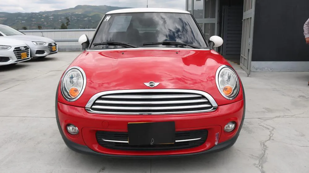 MINI COOPER F55 SALT 2013