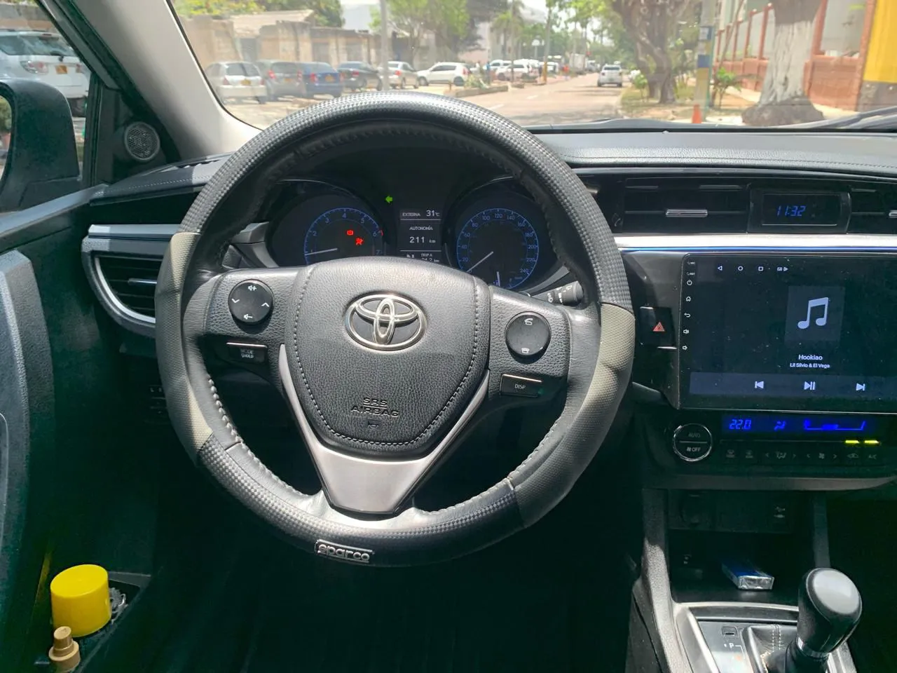 TOYOTA COROLLA 2016