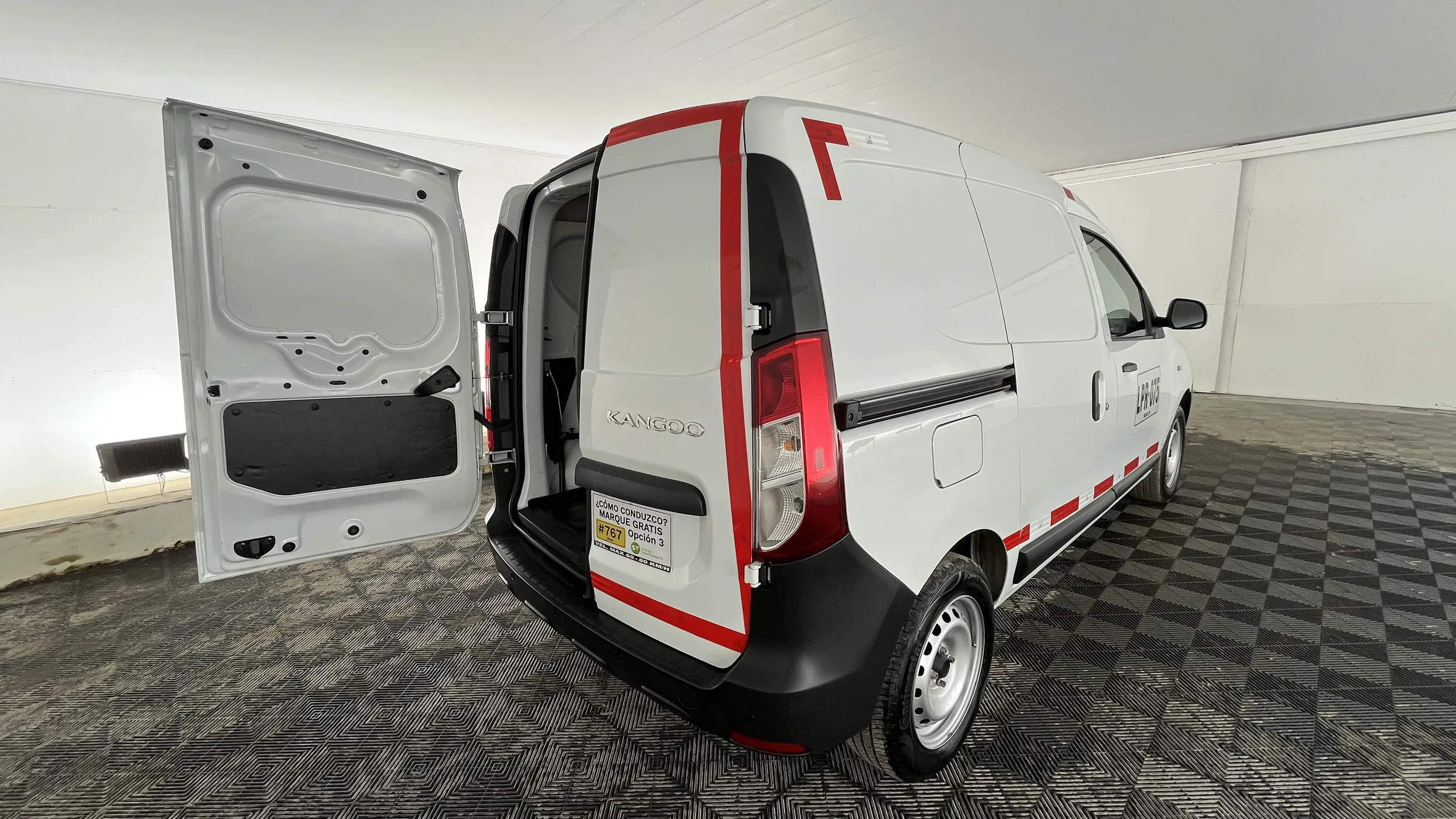 RENAULT KANGOO EXPRESS 2023