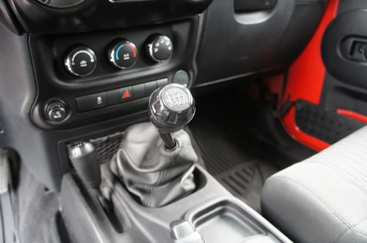 JEEP WRANGLER SPORT 2011