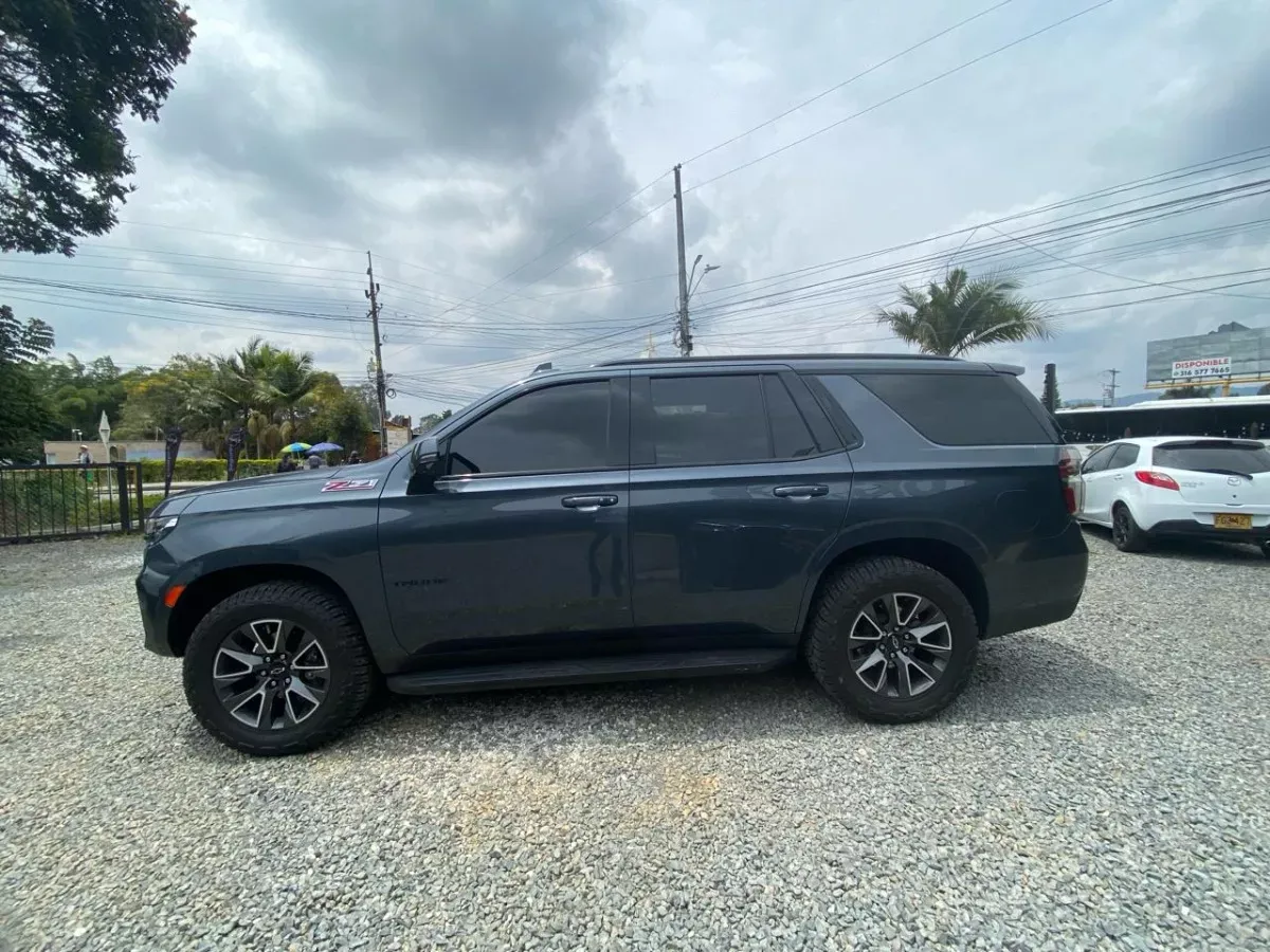 CHEVROLET TAHOE Z71 2021