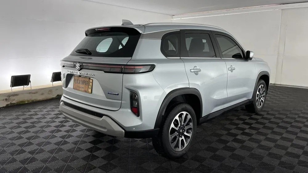 SUZUKI GRAND VITARA GLX HYBRID 2023