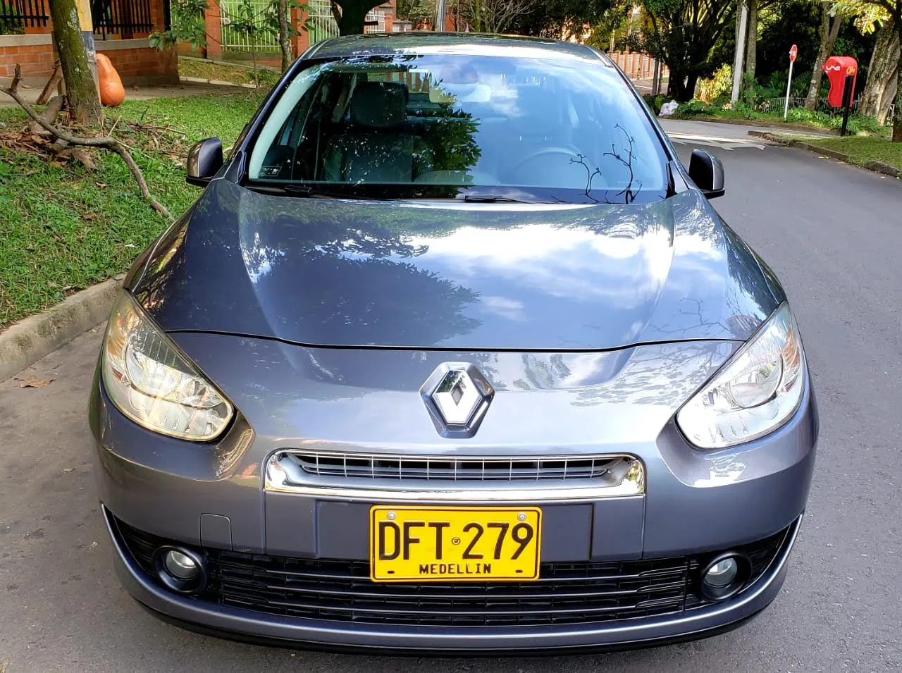 RENAULT FLUENCE PRIVILEGE 2012