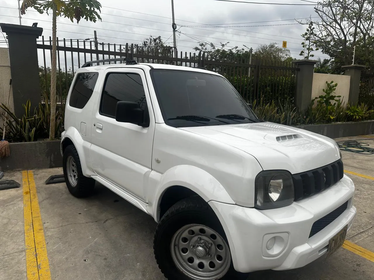 SUZUKI JIMNY 2016