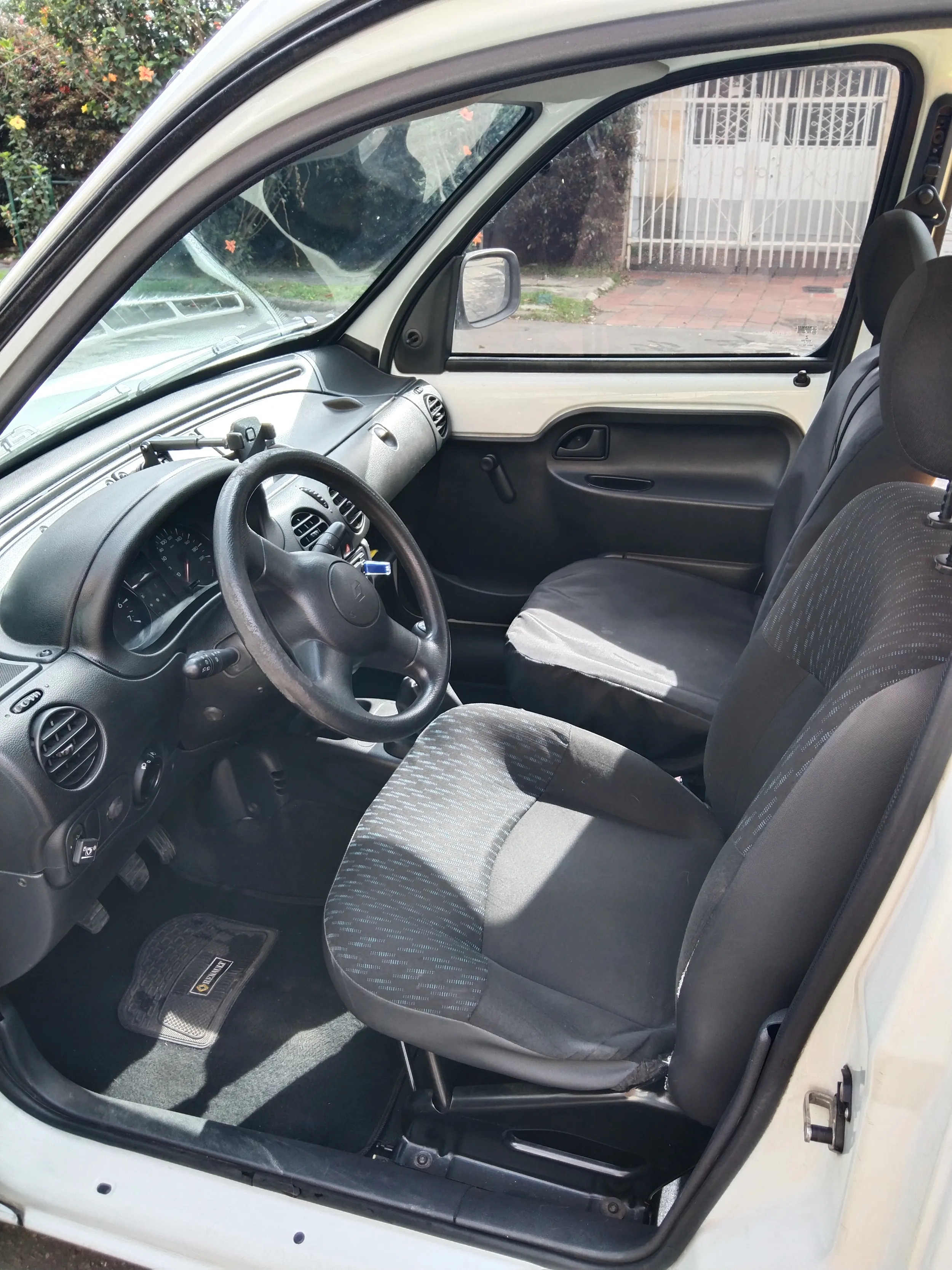 RENAULT KANGOO 2016