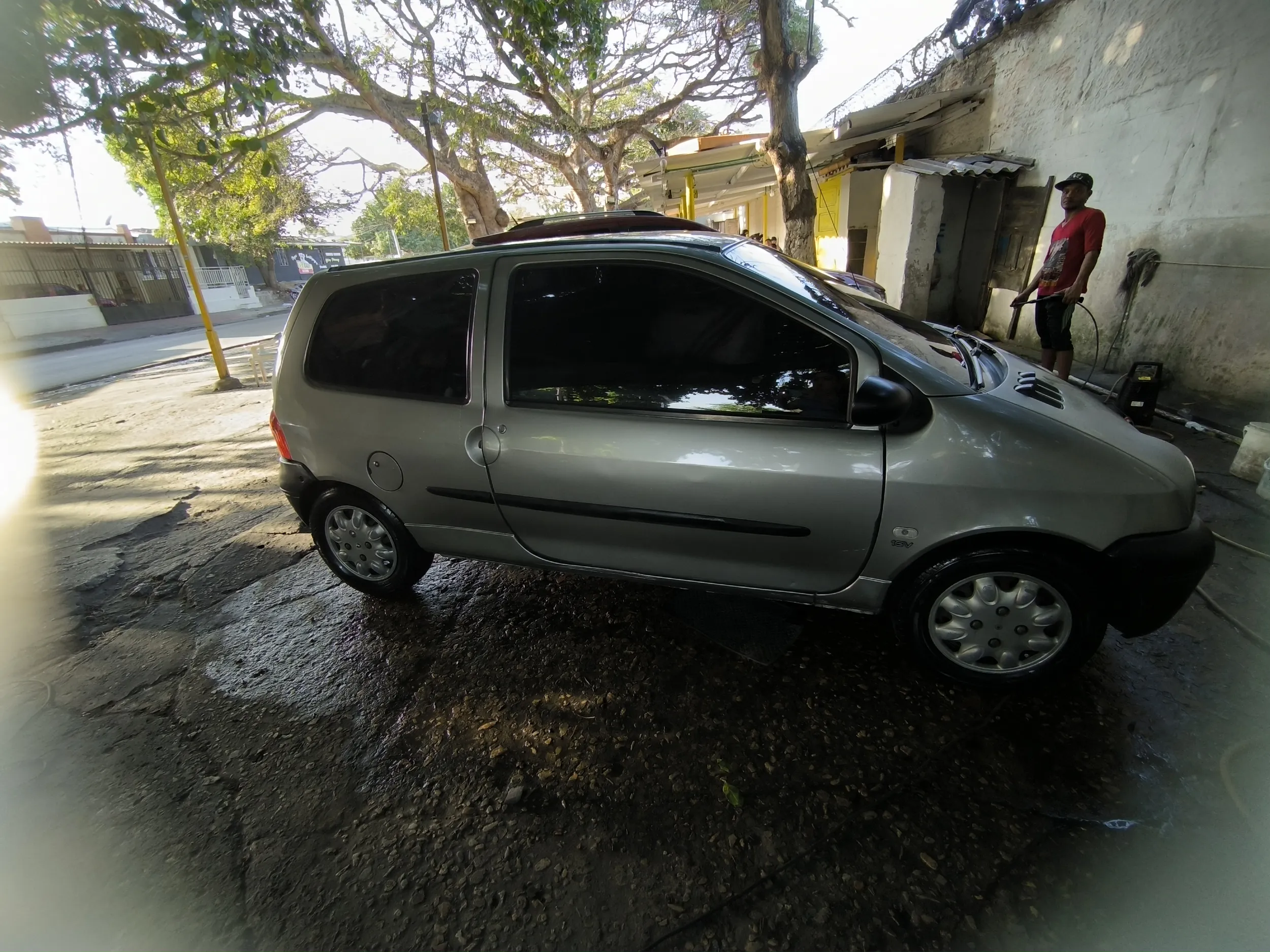 RENAULT TWINGO U AUTHENTIQUE 2012