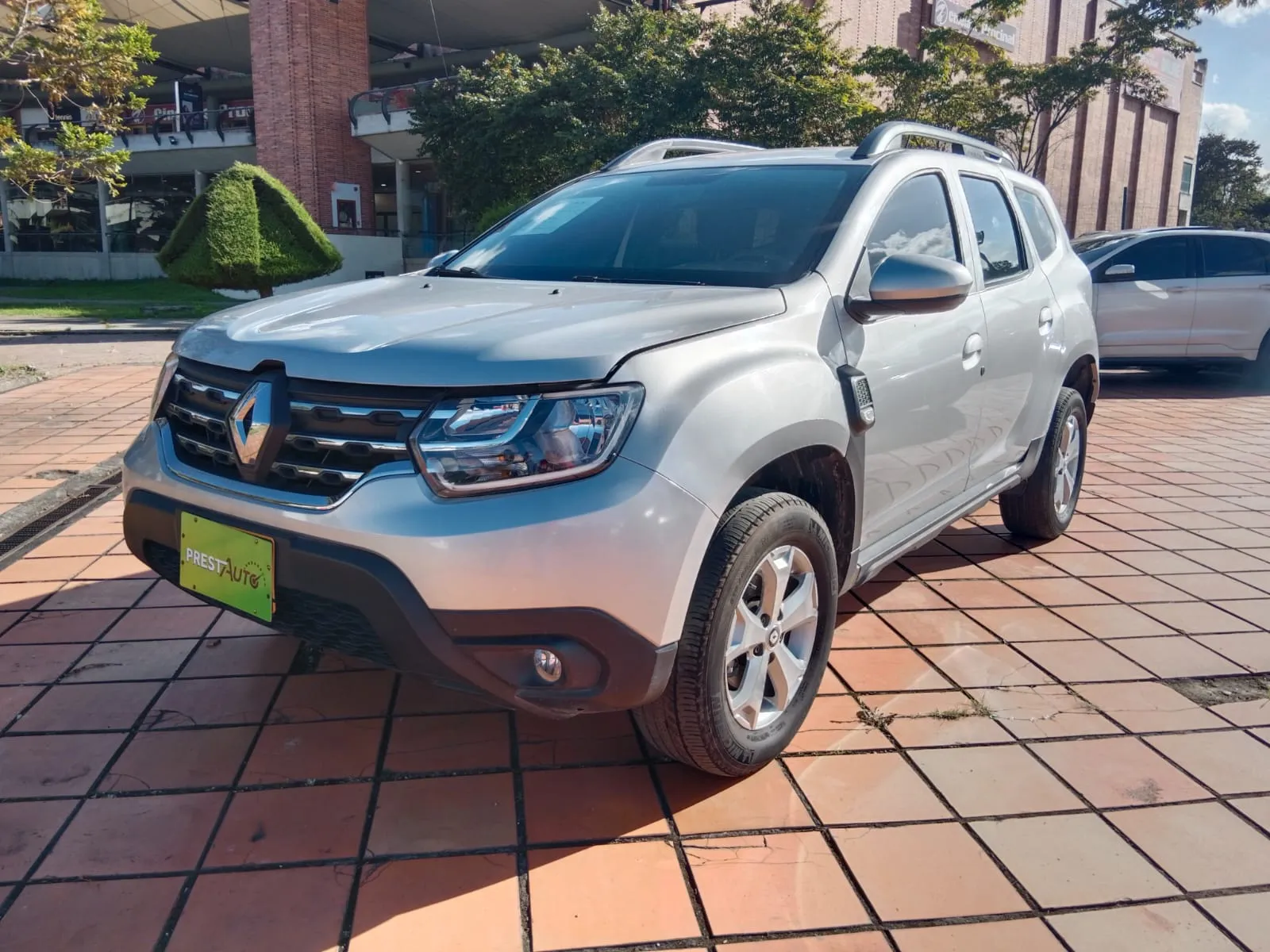 RENAULT DUSTER [2] ZEN + 2022