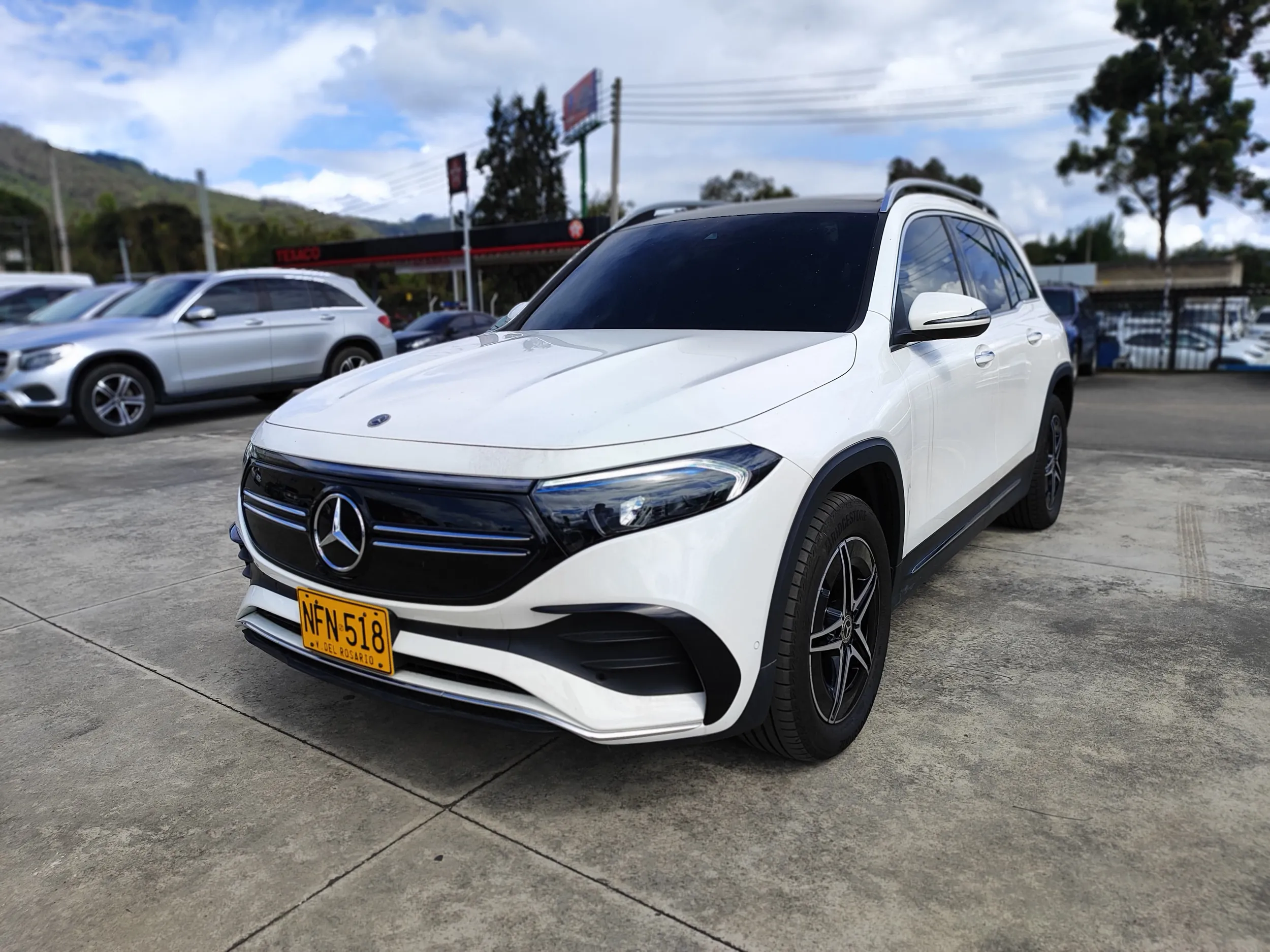 MERCEDES BENZ EQB 350 AMG LINE 4MATIC 2024