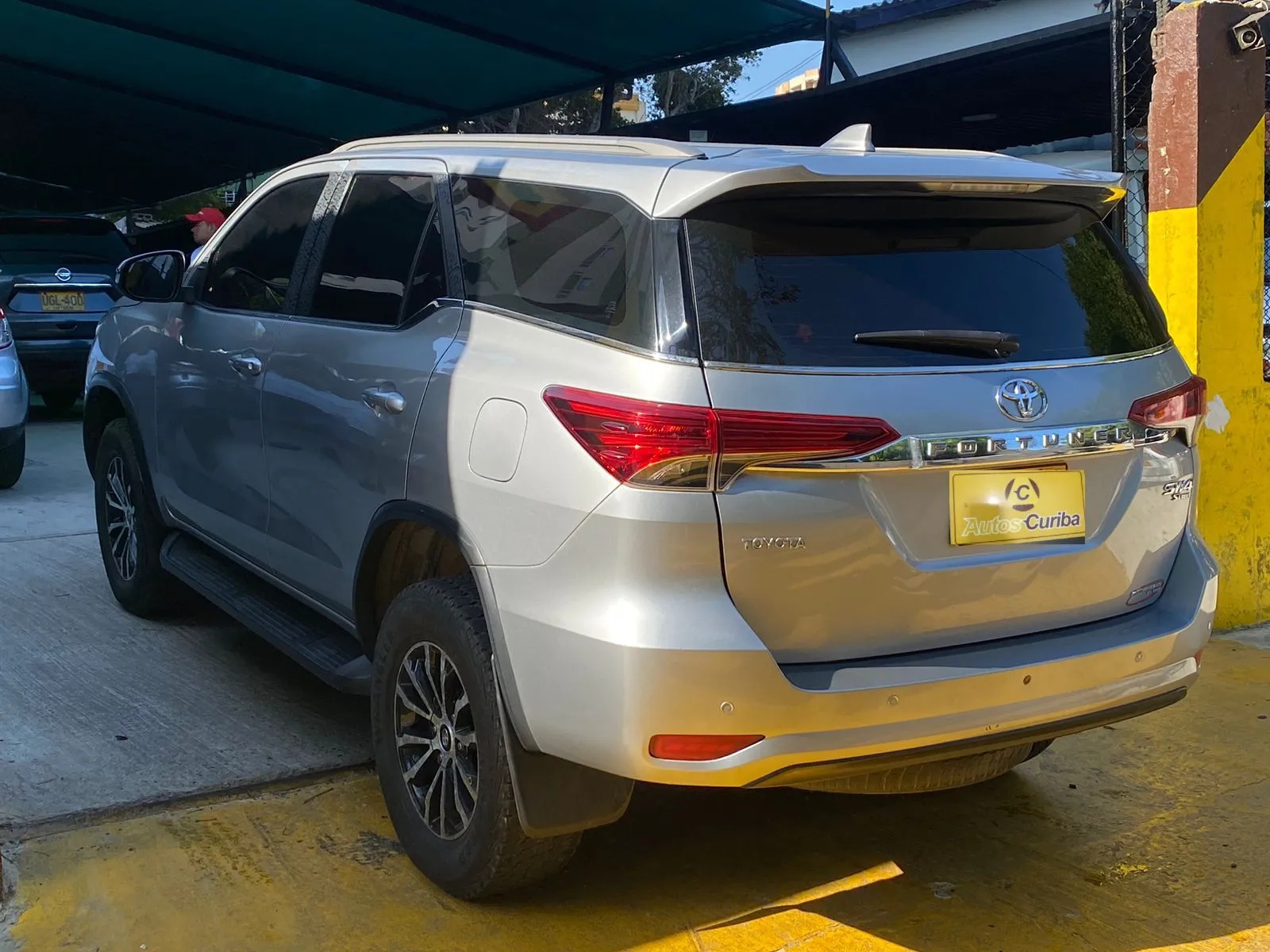 TOYOTA FORTUNER 2018