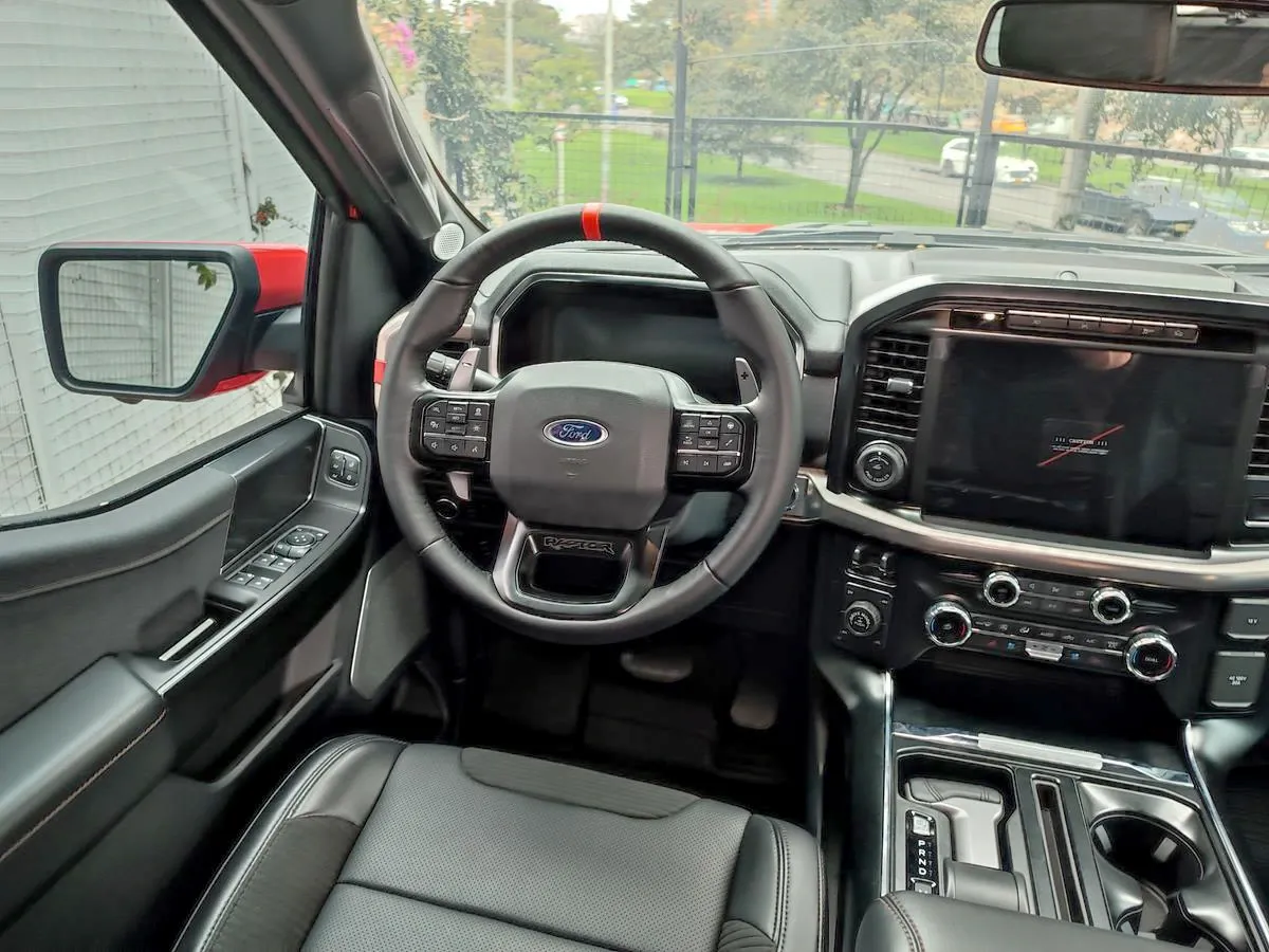 FORD F150 2023