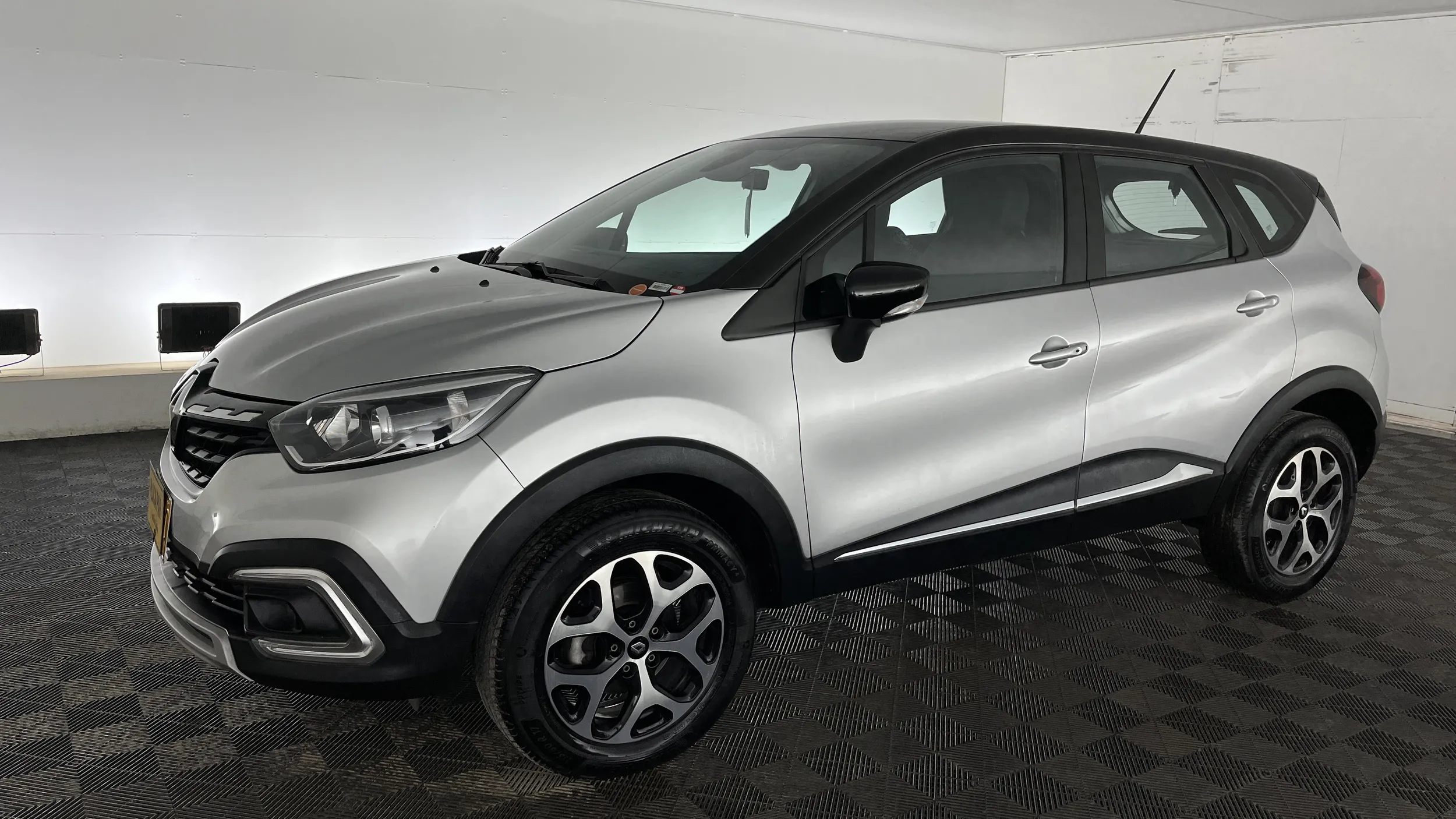 RENAULT CAPTUR INTENS 2024