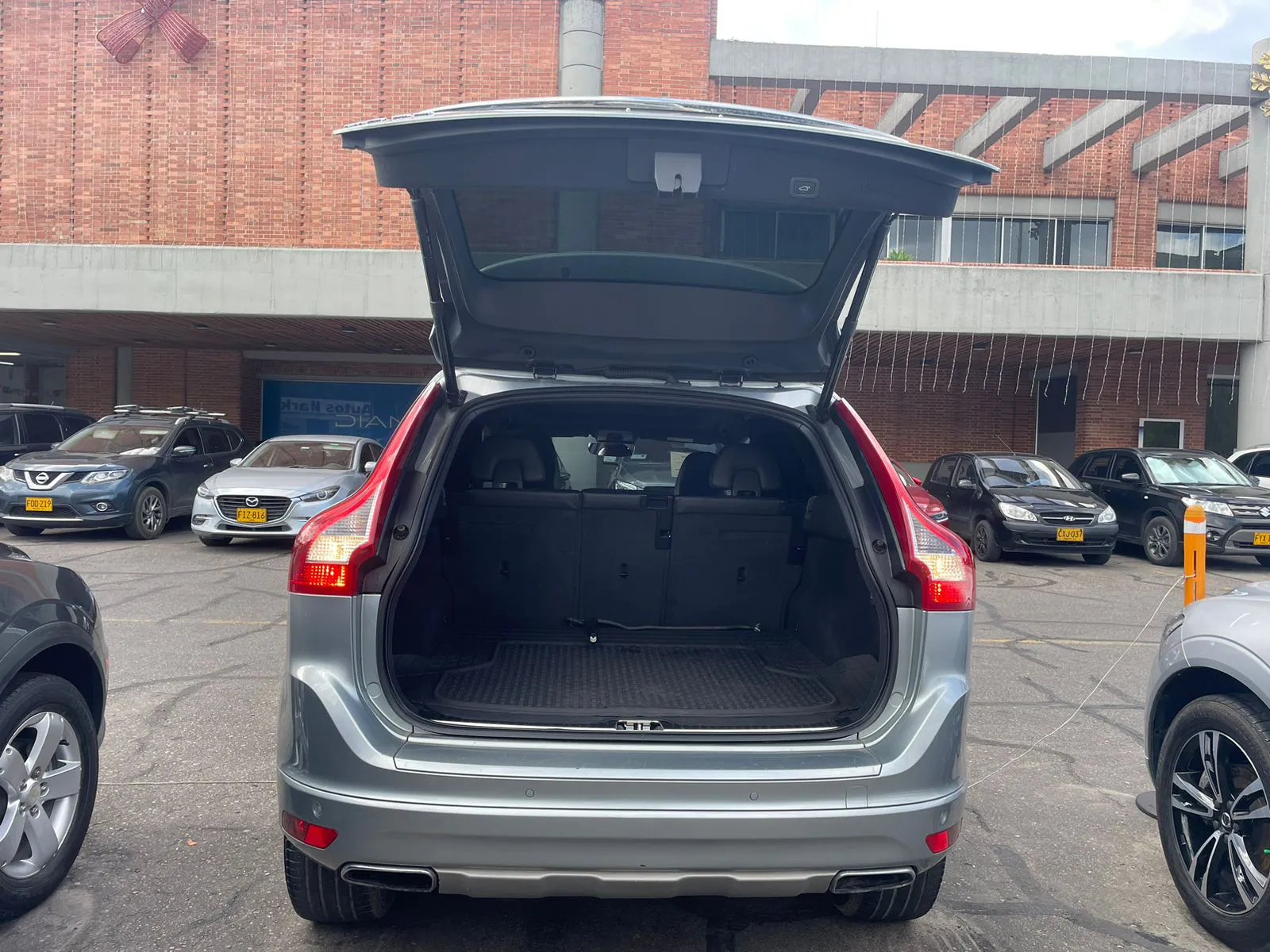 VOLVO XC60 [FL] T5 AWD SUMMUM 2017