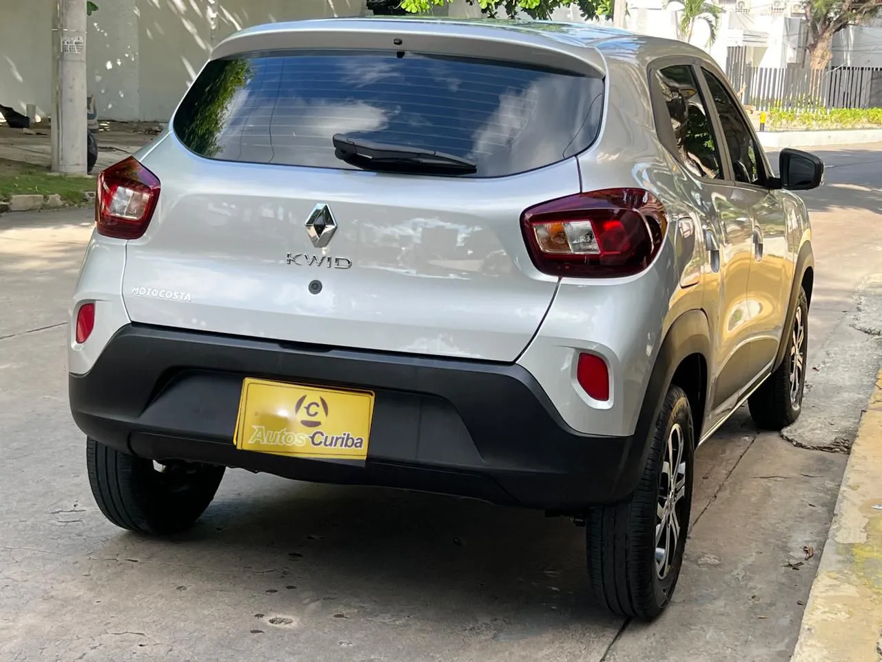 RENAULT KWID 2025