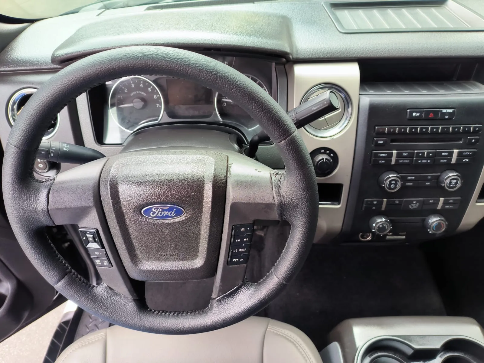 FORD F150 [12] XLT [SCAB] 2012