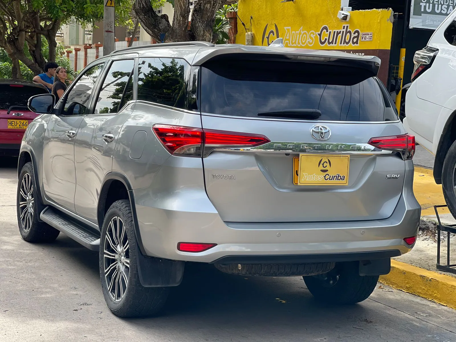 TOYOTA FORTUNER 2020