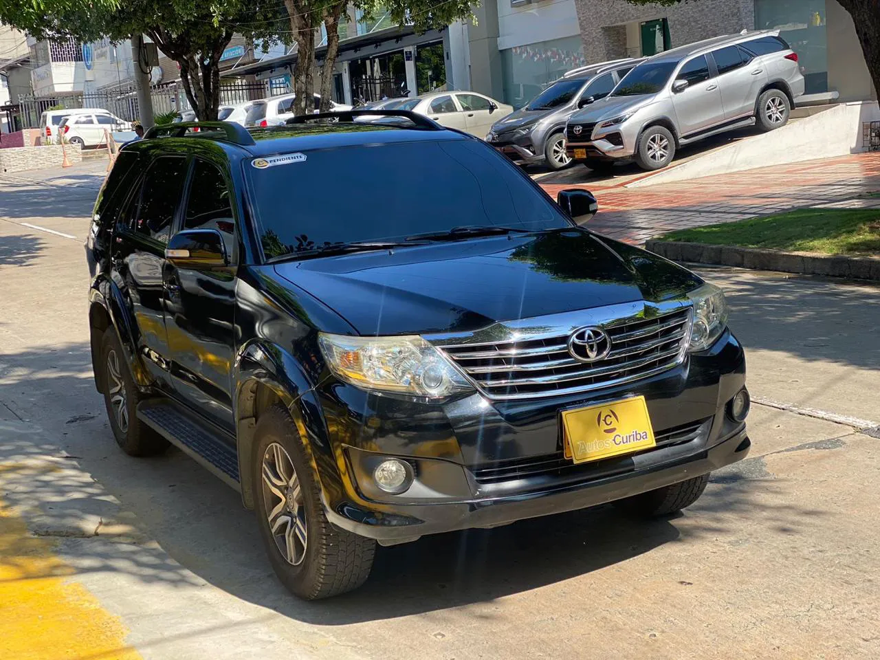 TOYOTA FORTUNER 2013