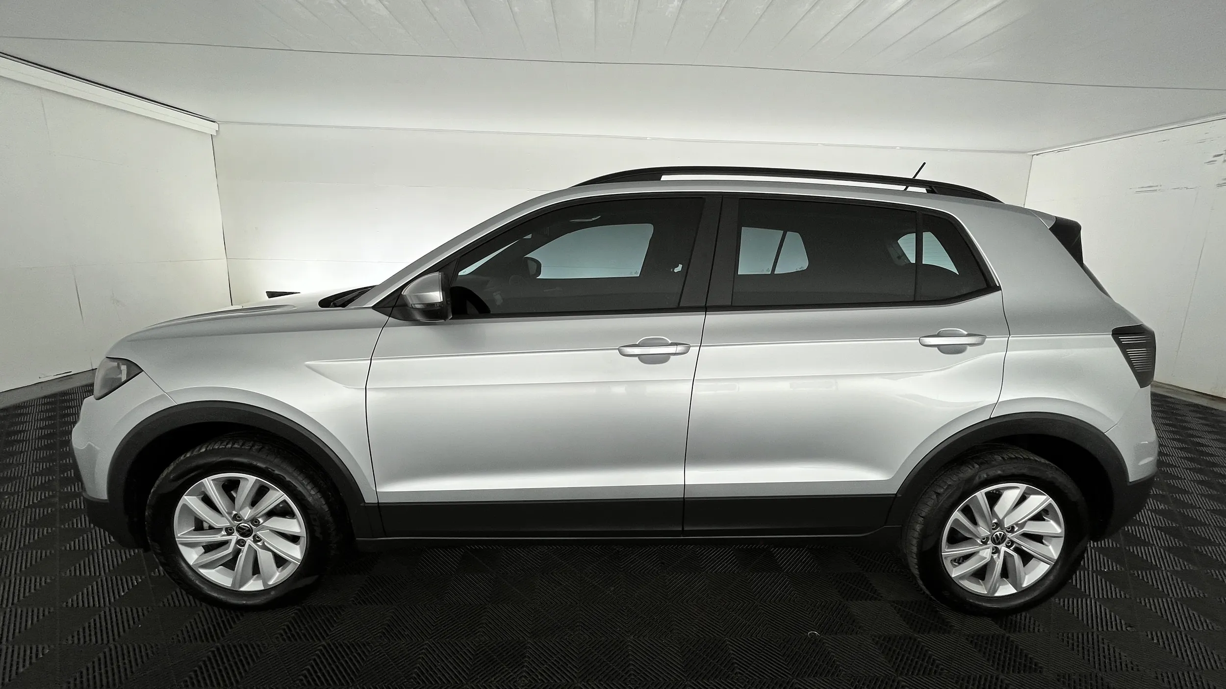 VOLKSWAGEN T-cross TREDNLINE 2023