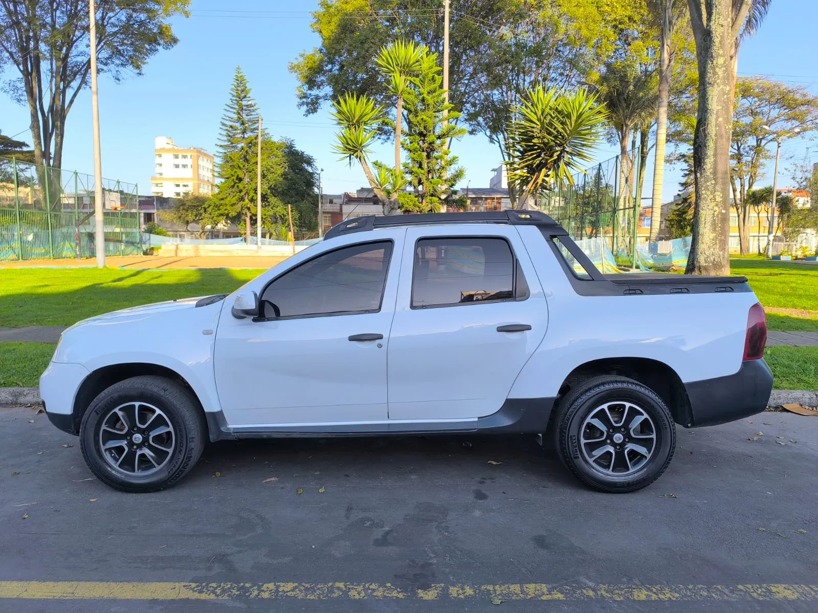 RENAULT DUSTER OROCH 2017