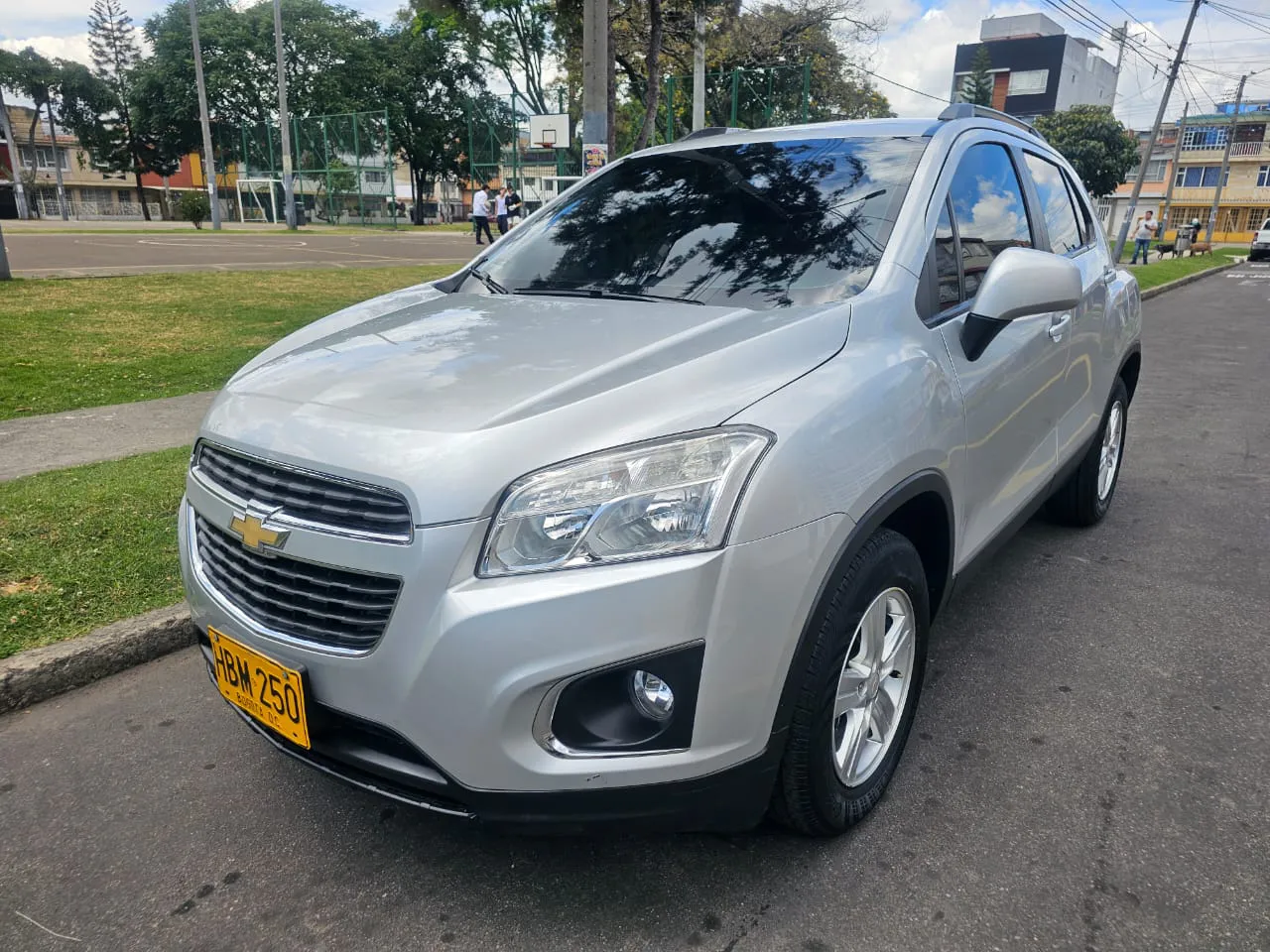 CHEVROLET TRACKER LS 2013