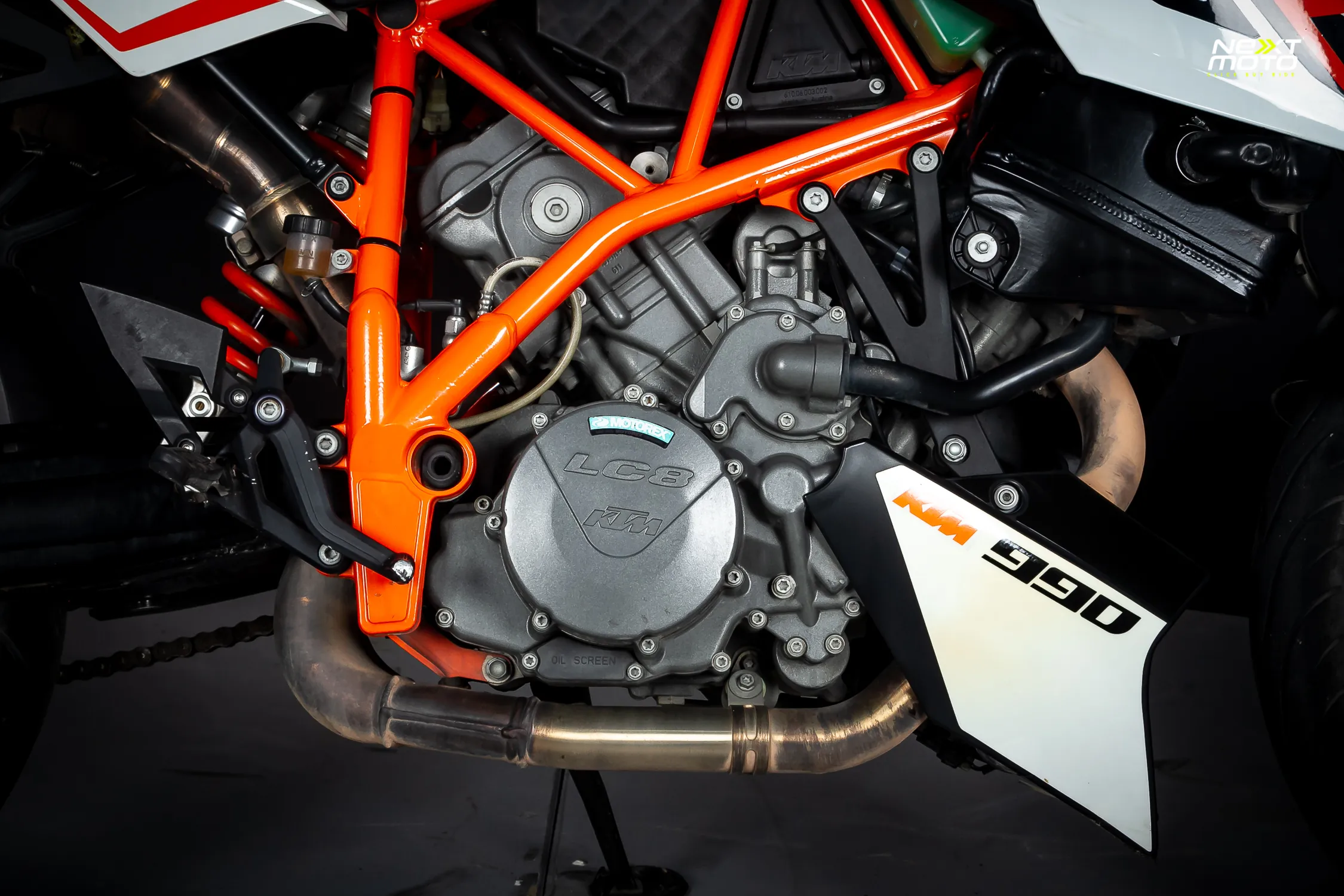 KTM 990.0 SUPERDUKE R 2013