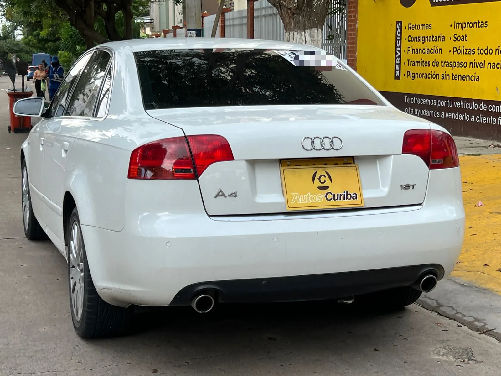 AUDI A4 2008