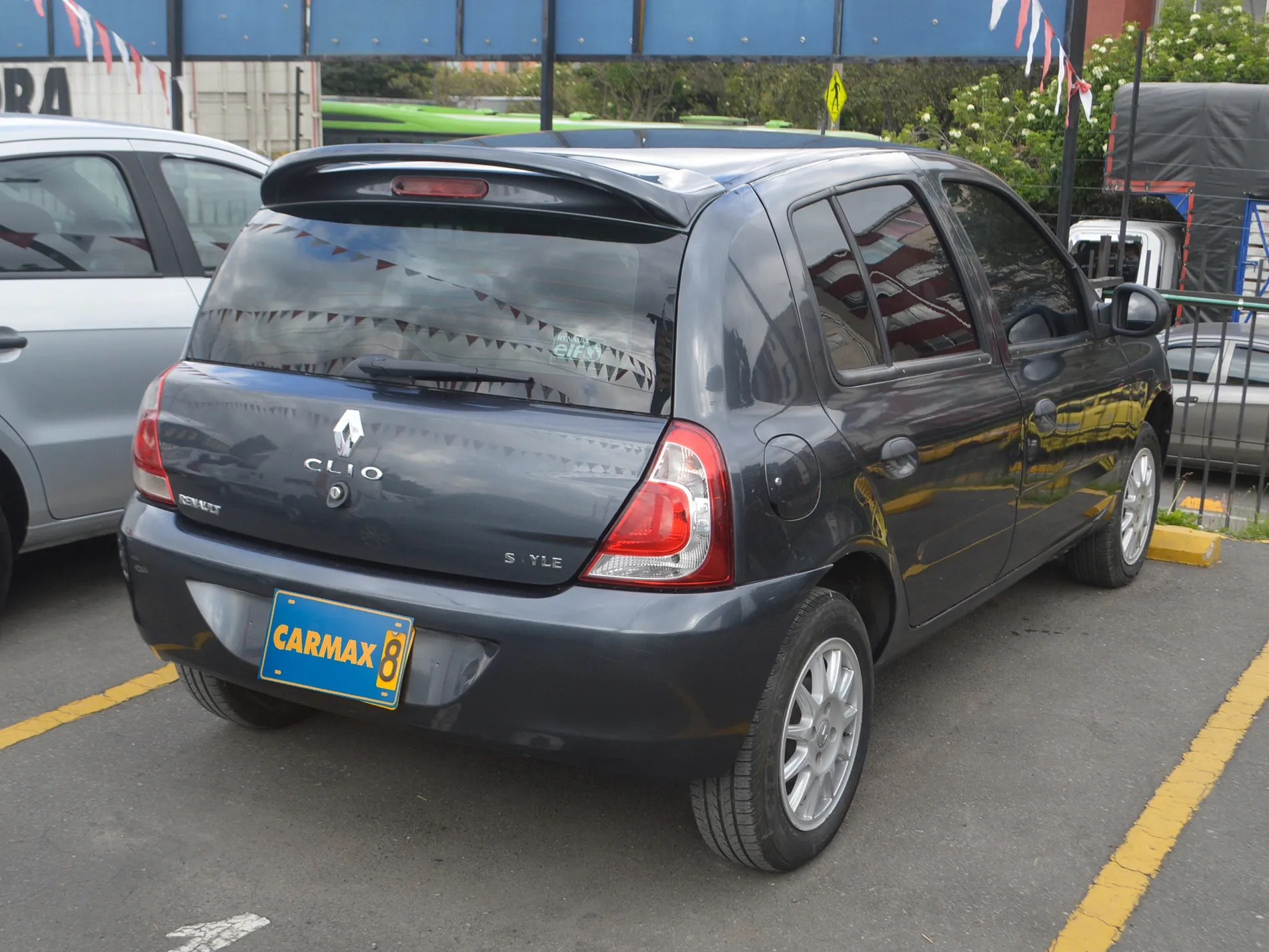 RENAULT CLIO 2016