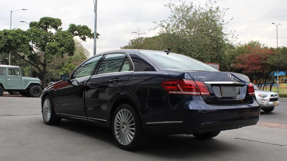 MERCEDES BENZ E 250 [W212] [FL] CGI 2015