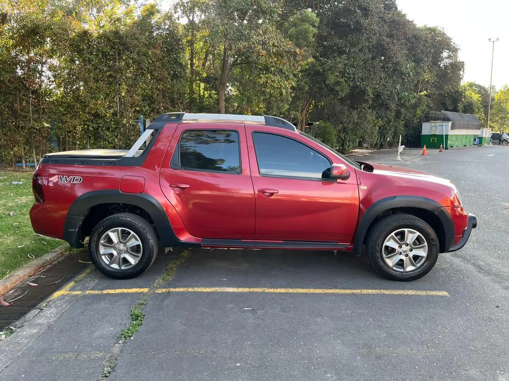 RENAULT DUSTER OROCH INTENS 2019