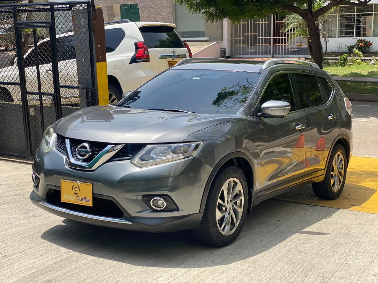 NISSAN XTRAIL 2015