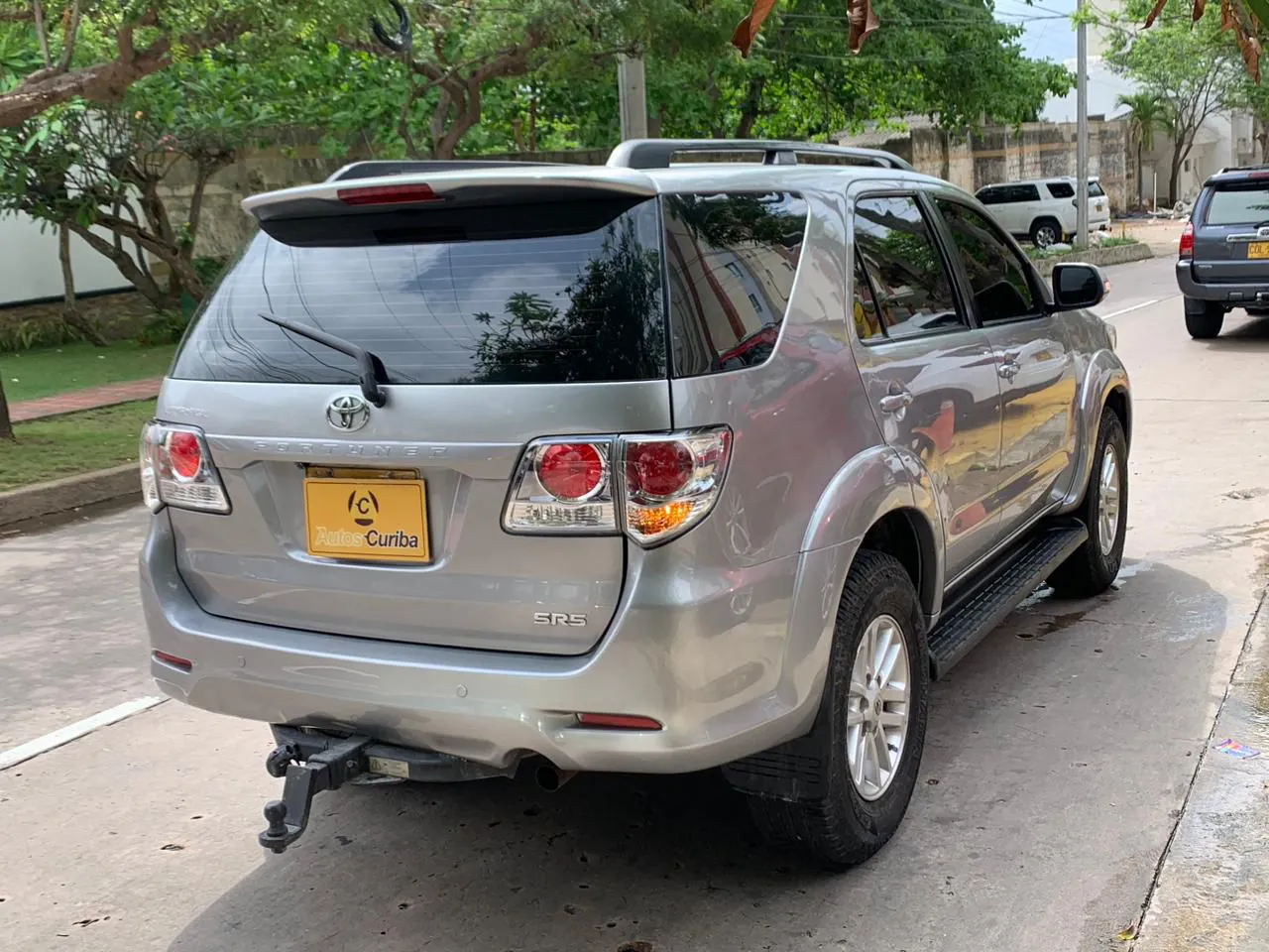 TOYOTA FORTUNER 2015