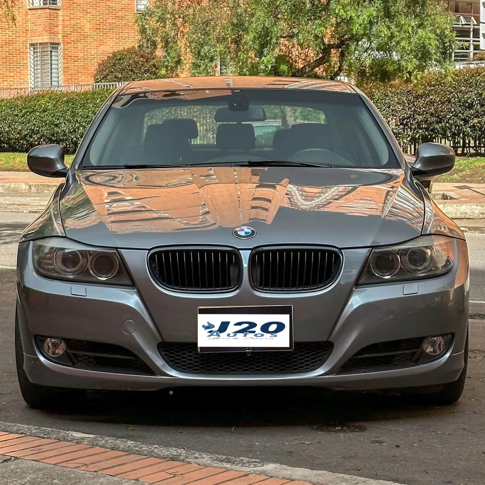 BMW 325i E90 LCI Sport 2010