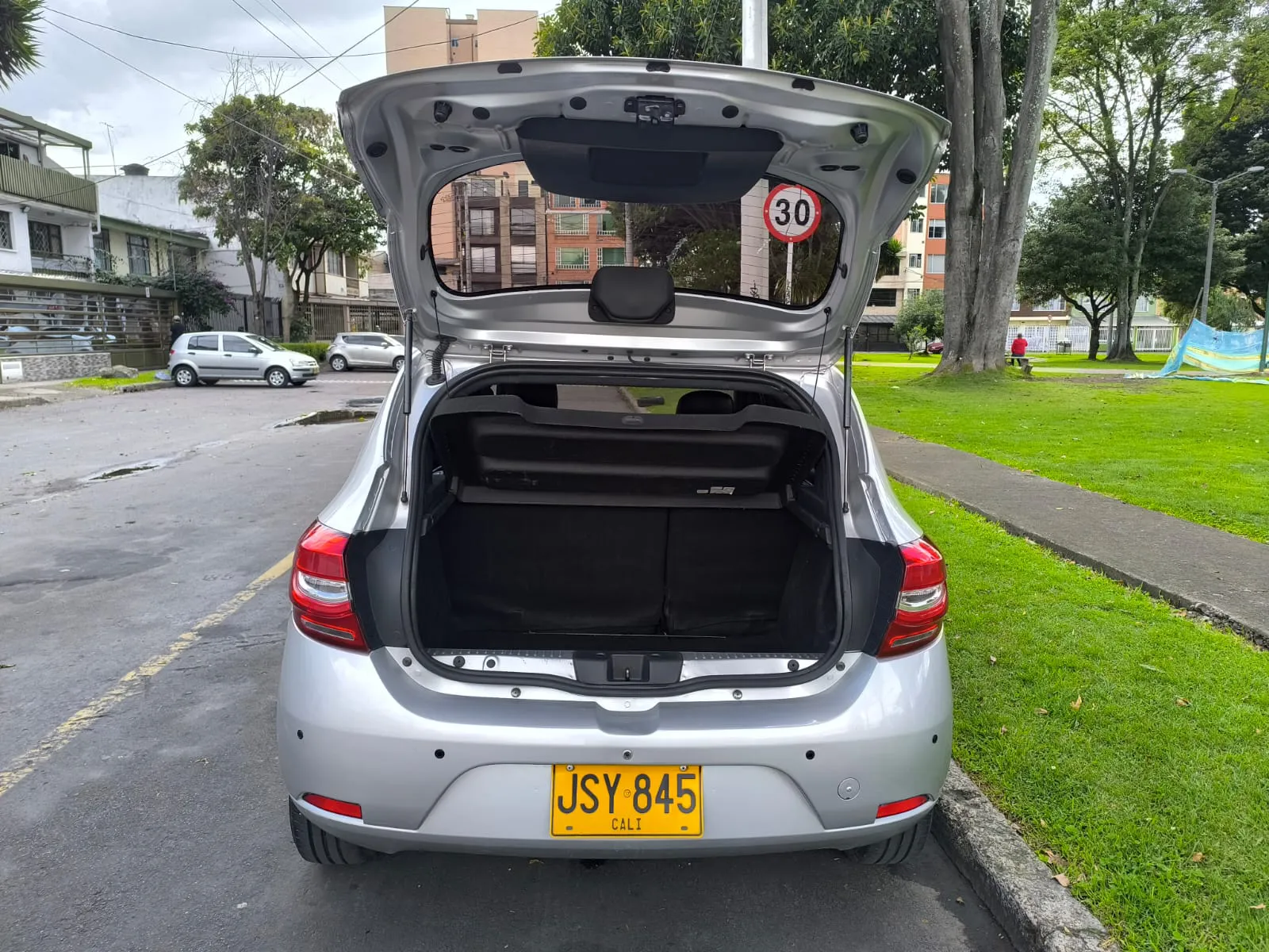 RENAULT SANDERO 2021