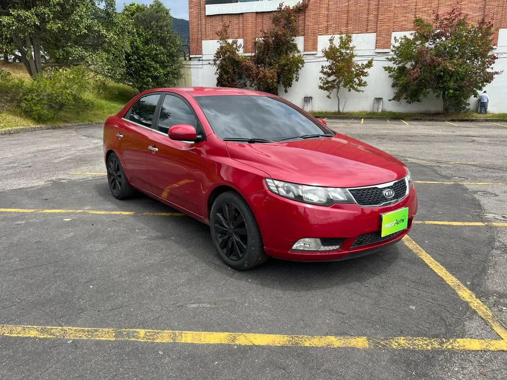 KIA CERATO FORTE 1.6 2013