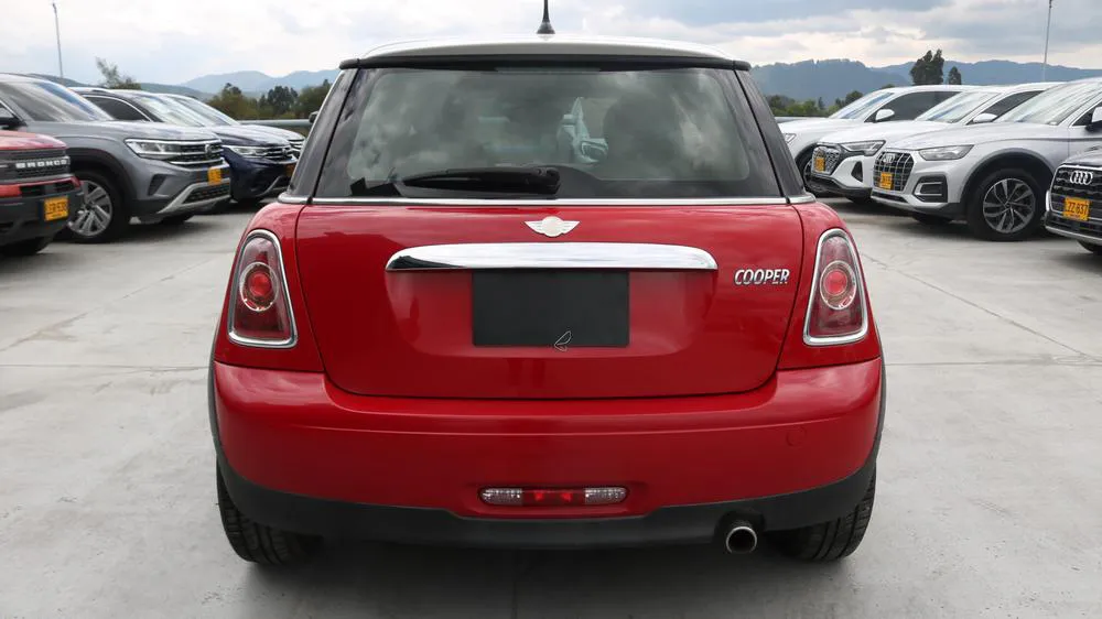 MINI COOPER F55 SALT 2013