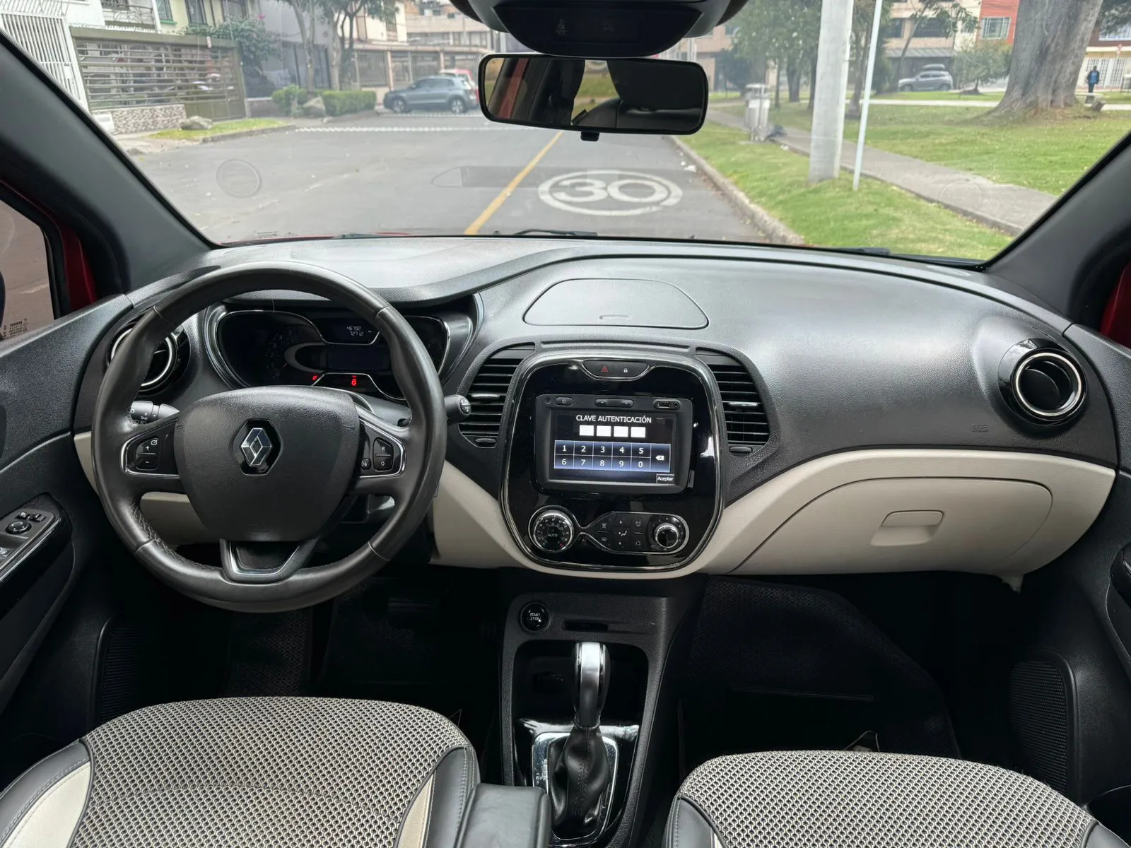 RENAULT CAPTUR INTENS 2021