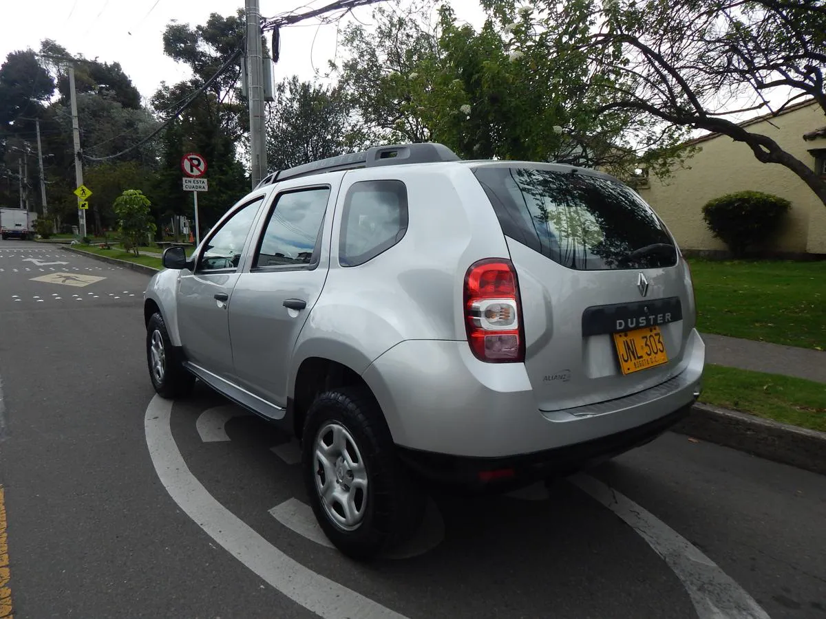 RENAULT DUSTER 2021