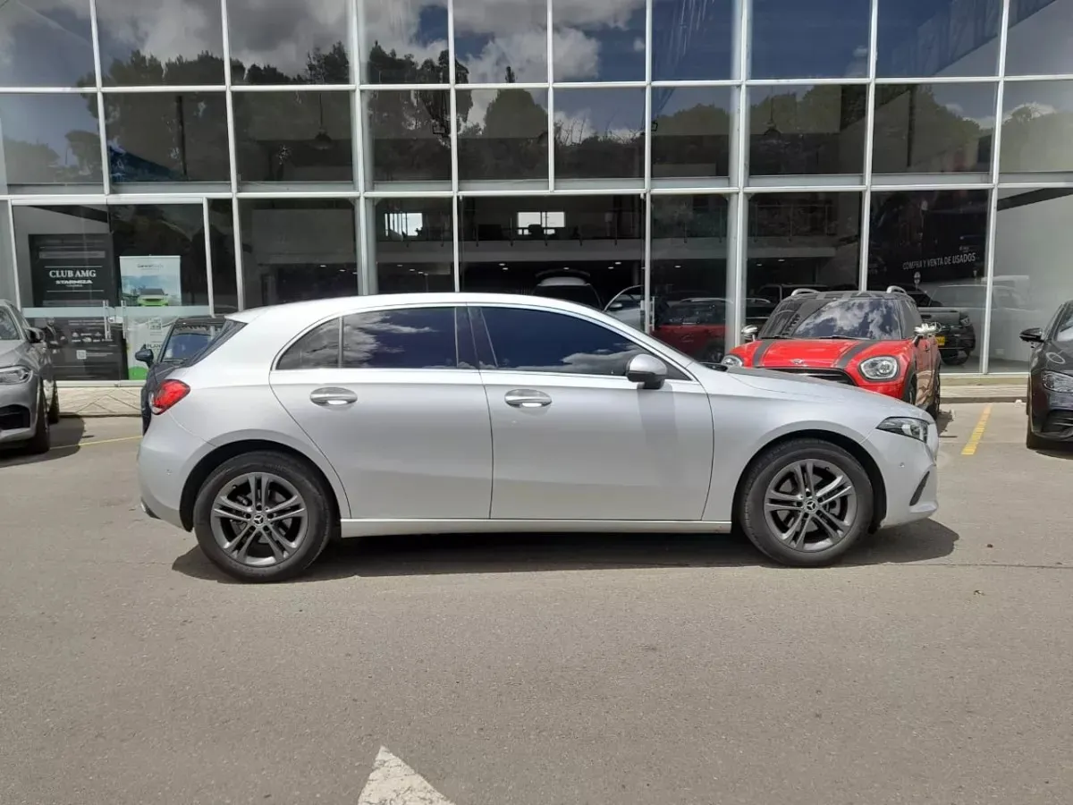 MERCEDES BENZ A 200 [W169] 2021