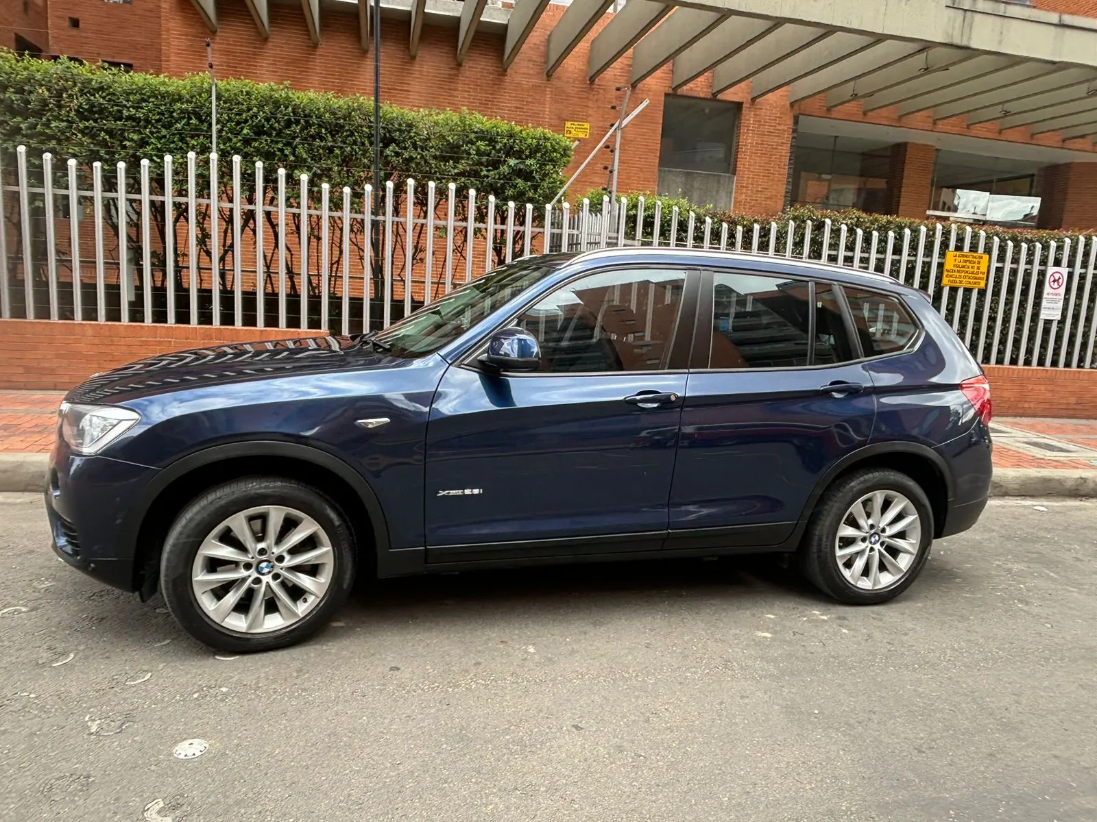 BMW X3 [F25] xDrive28i 2015