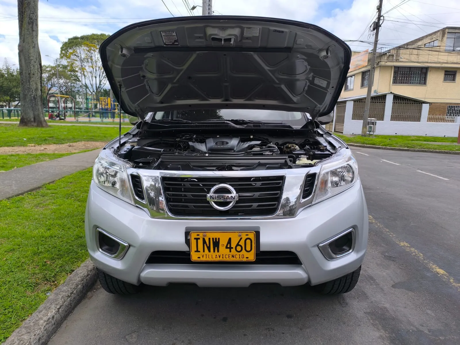 NISSAN NP 300 FRONTIER [2] 2.5L 2018